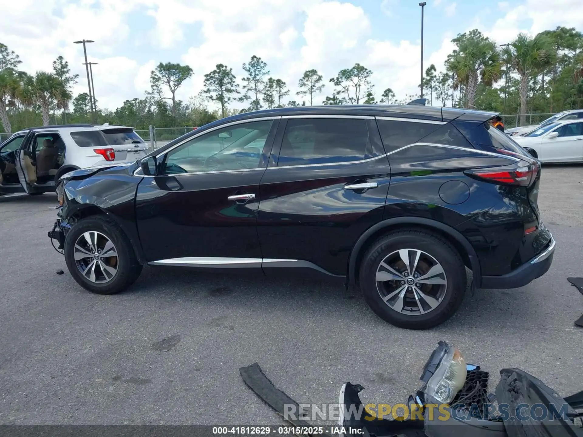 14 Photograph of a damaged car 5N1AZ2AJ5MC105095 NISSAN MURANO 2021