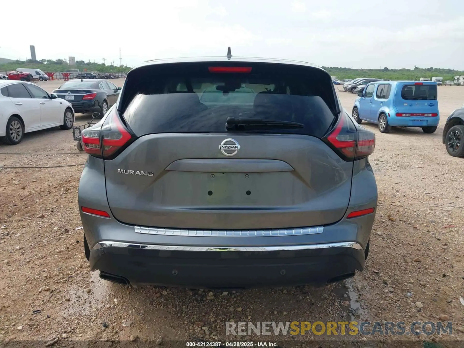 17 Photograph of a damaged car 5N1AZ2AJ5MC128814 NISSAN MURANO 2021