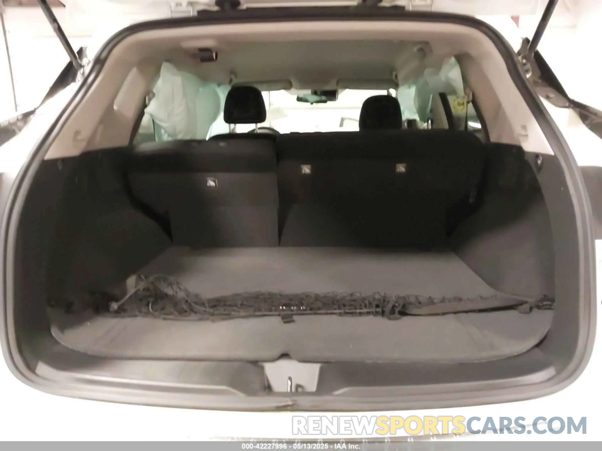 17 Photograph of a damaged car 5N1AZ2AS0MC117468 NISSAN MURANO 2021