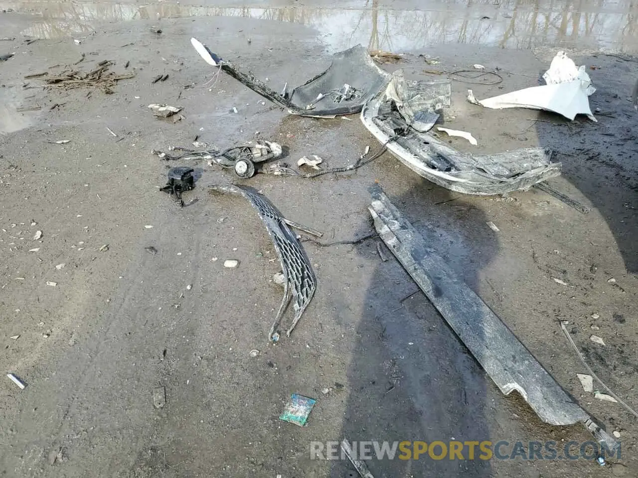 15 Photograph of a damaged car 5N1AZ2BS8MC115711 NISSAN MURANO 2021