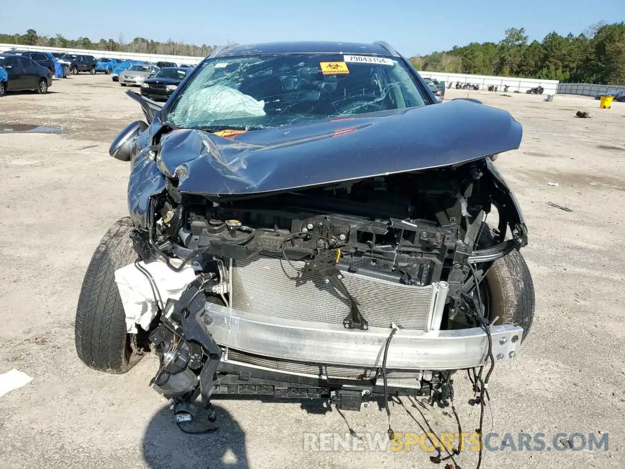 5 Photograph of a damaged car 5N1AZ2CJ8MC116086 NISSAN MURANO 2021
