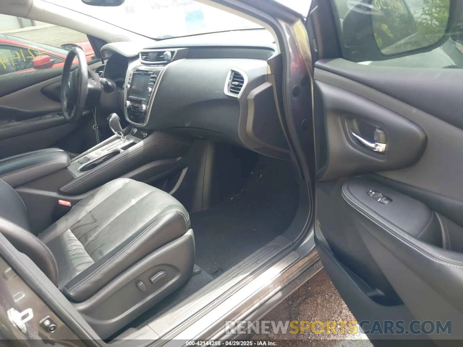 5 Photograph of a damaged car 5N1AZ2CS6MC101806 NISSAN MURANO 2021