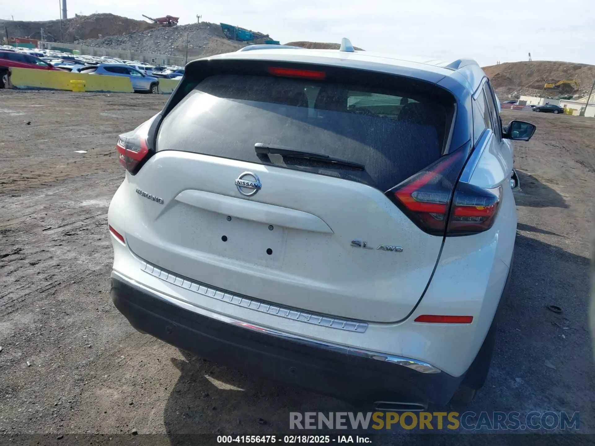 16 Photograph of a damaged car 5N1AZ2CSXMC146599 NISSAN MURANO 2021