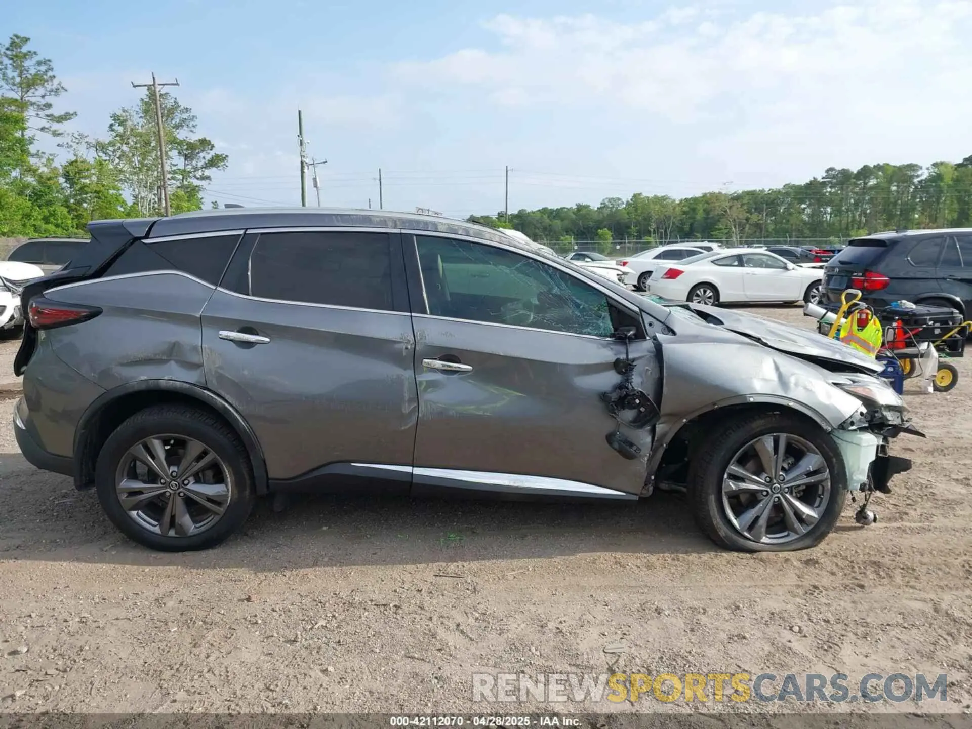 13 Photograph of a damaged car 5N1AZ2DJ0MC104920 NISSAN MURANO 2021