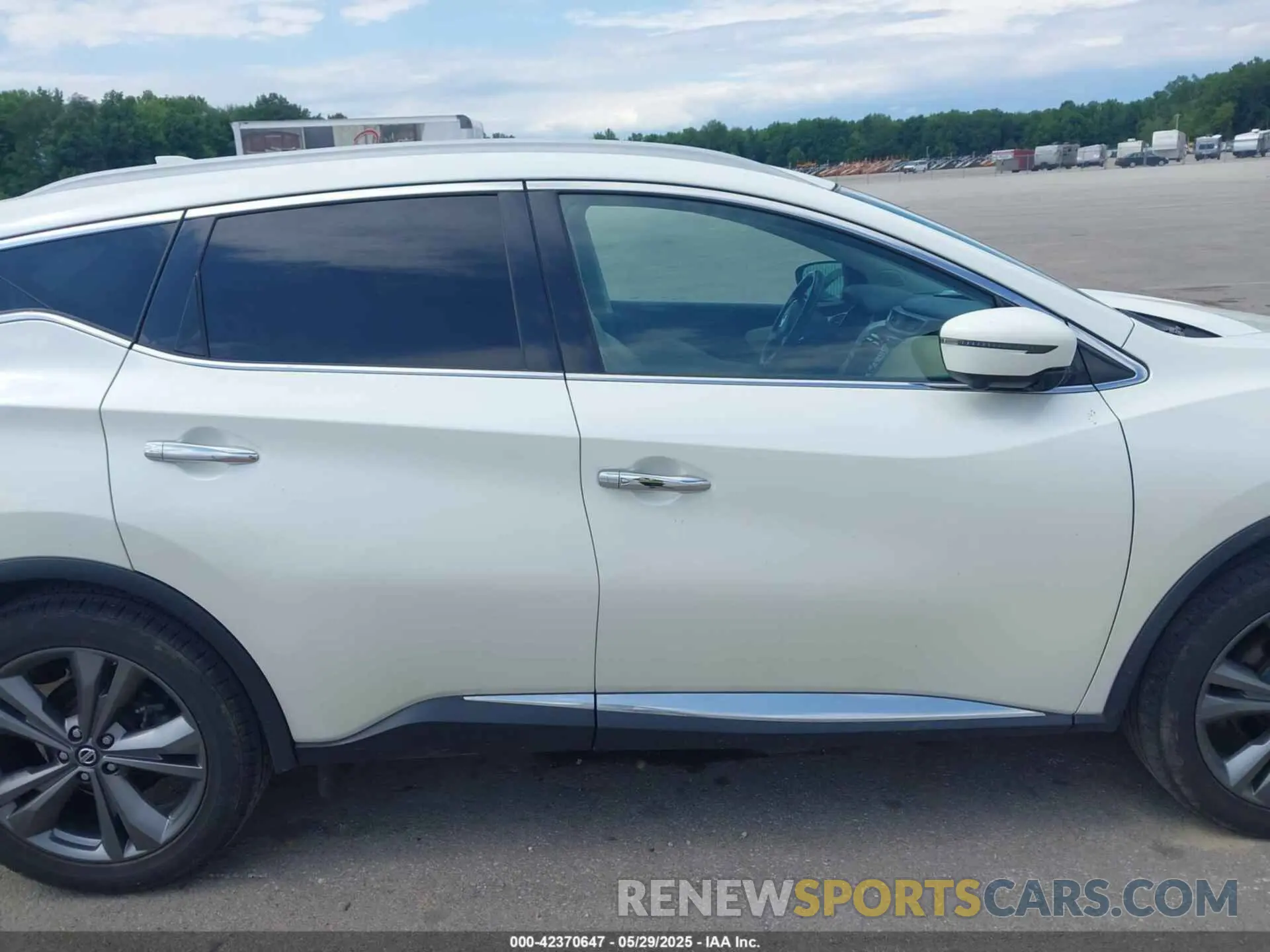 13 Photograph of a damaged car 5N1AZ2DJ1MC107034 NISSAN MURANO 2021