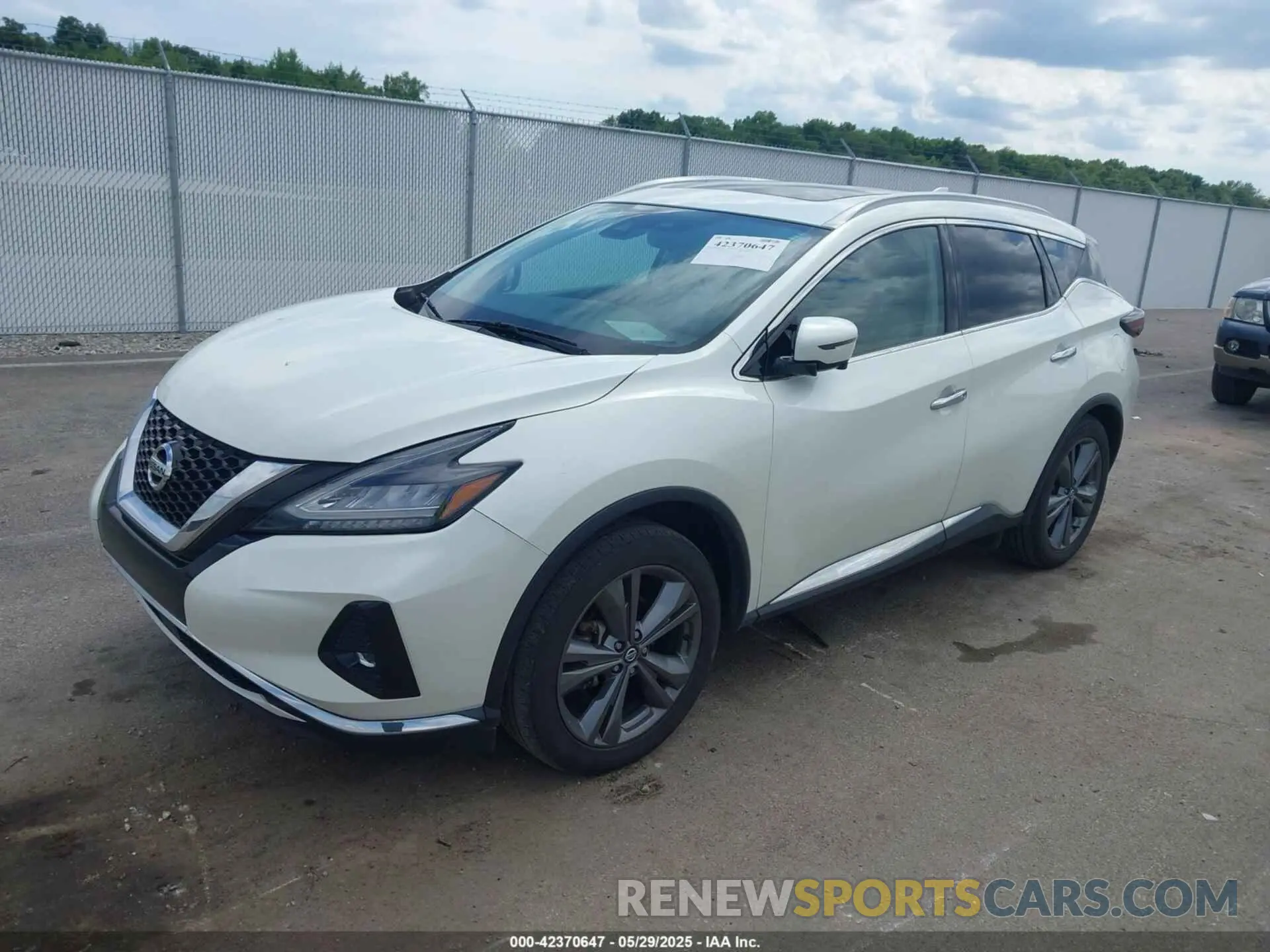 2 Photograph of a damaged car 5N1AZ2DJ1MC107034 NISSAN MURANO 2021