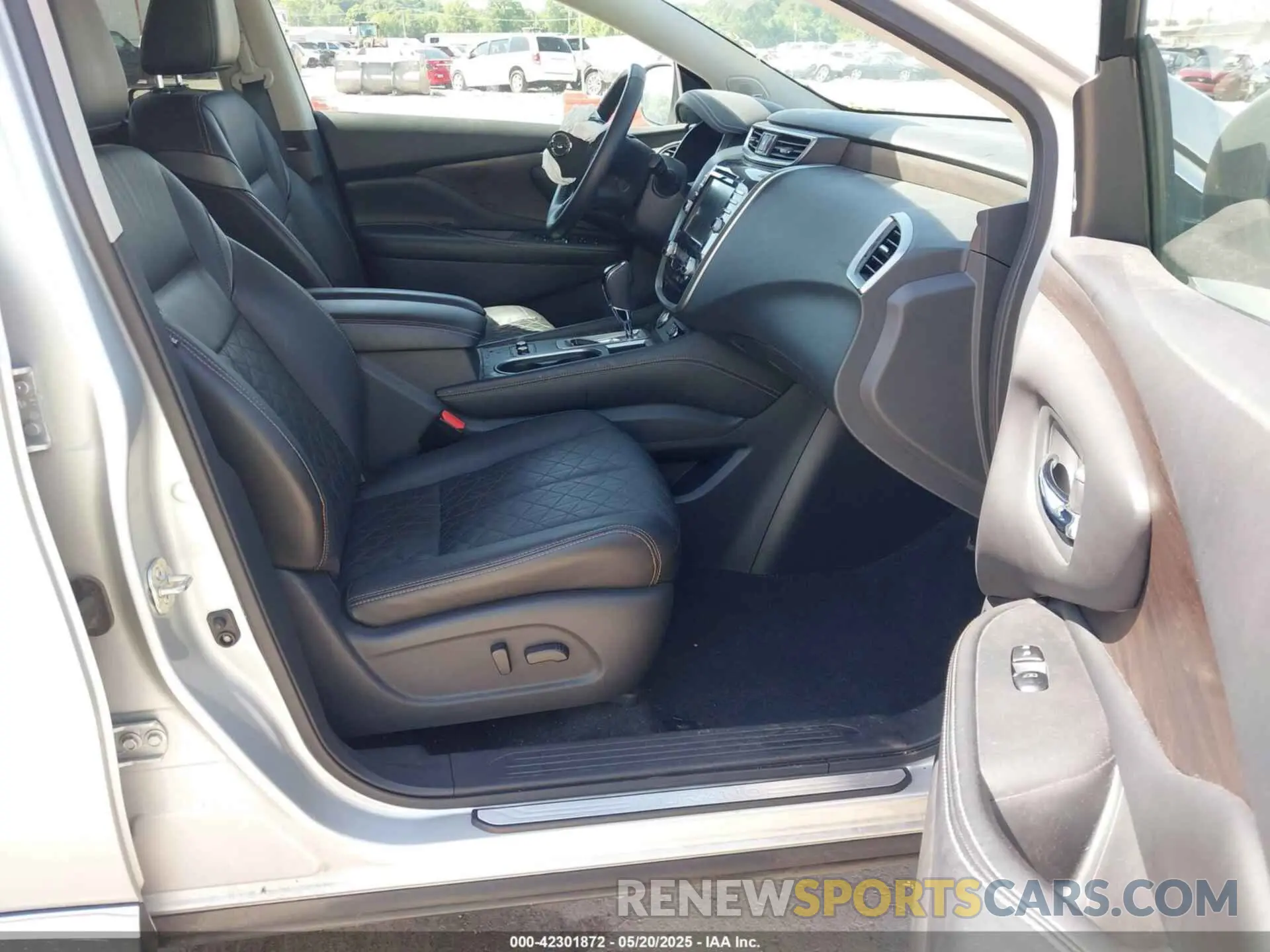 5 Photograph of a damaged car 5N1AZ2DJ2MC119905 NISSAN MURANO 2021