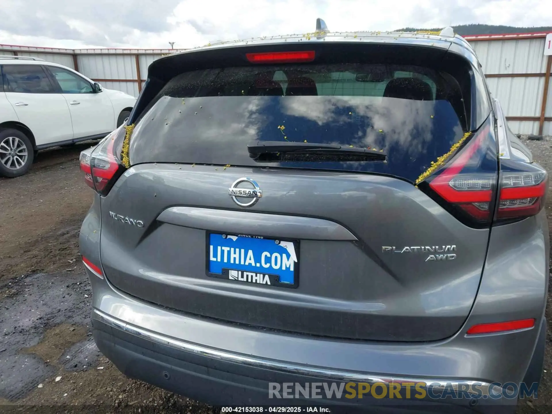 16 Photograph of a damaged car 5N1AZ2DS9MC121305 NISSAN MURANO 2021