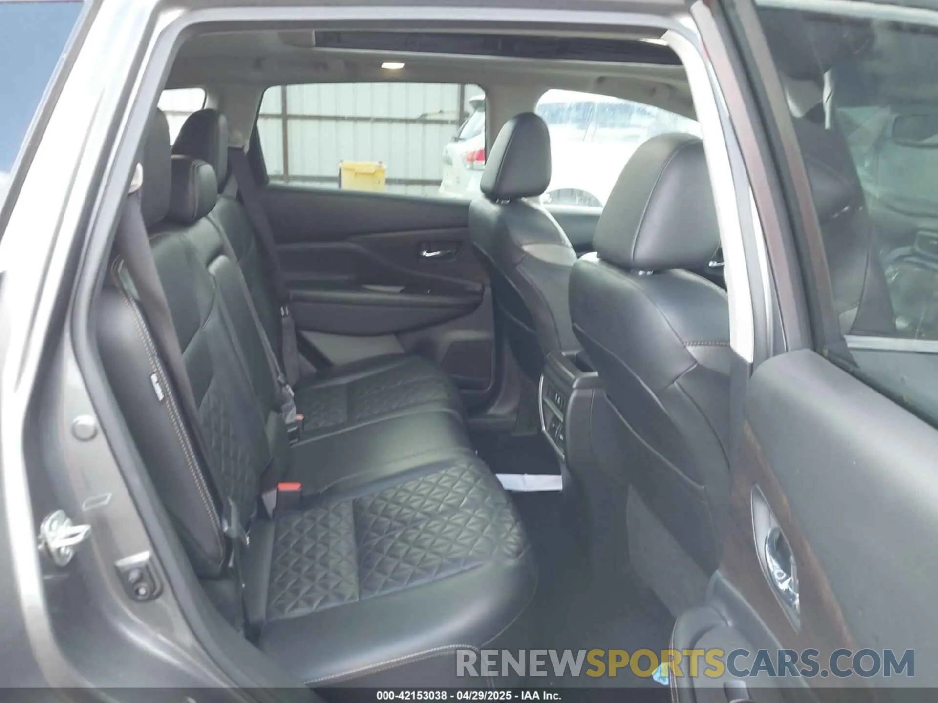 8 Photograph of a damaged car 5N1AZ2DS9MC121305 NISSAN MURANO 2021