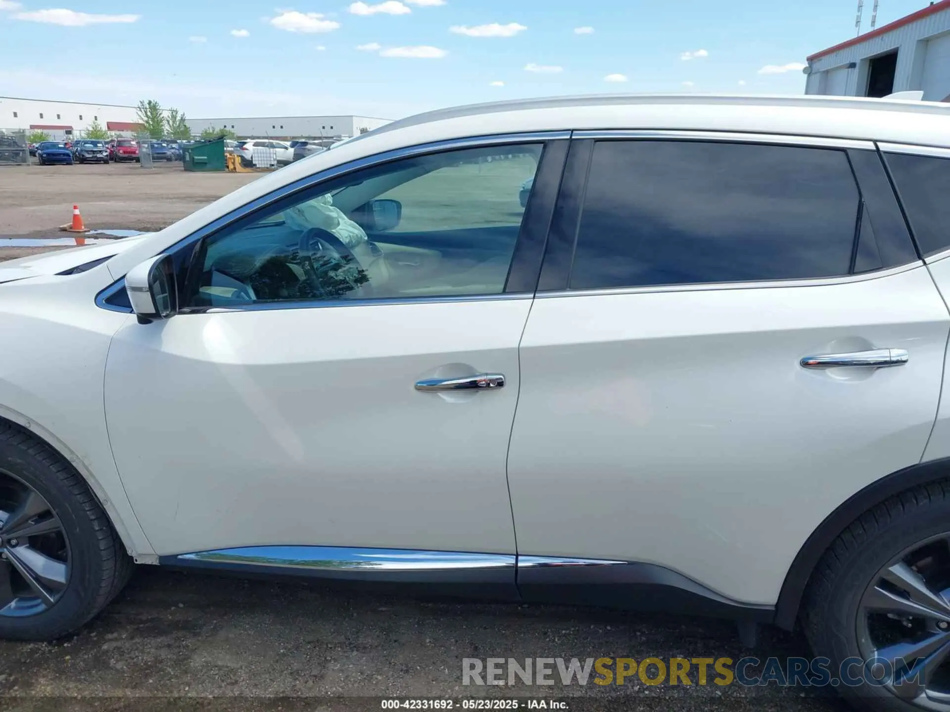 15 Photograph of a damaged car 5N1AZ2DSXMC113150 NISSAN MURANO 2021