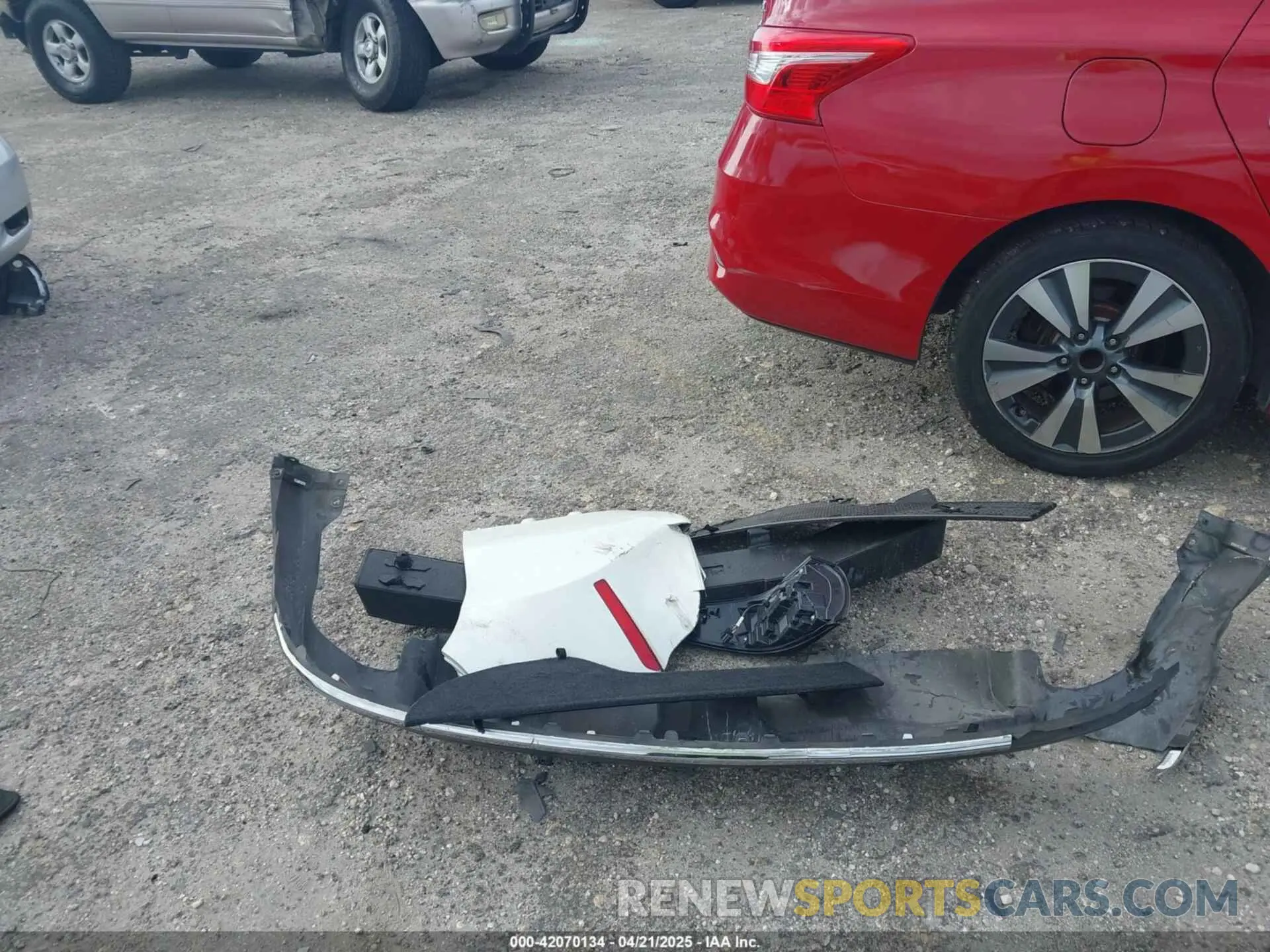 12 Photograph of a damaged car 5N1AZ2ASXNC121965 NISSAN MURANO 2022