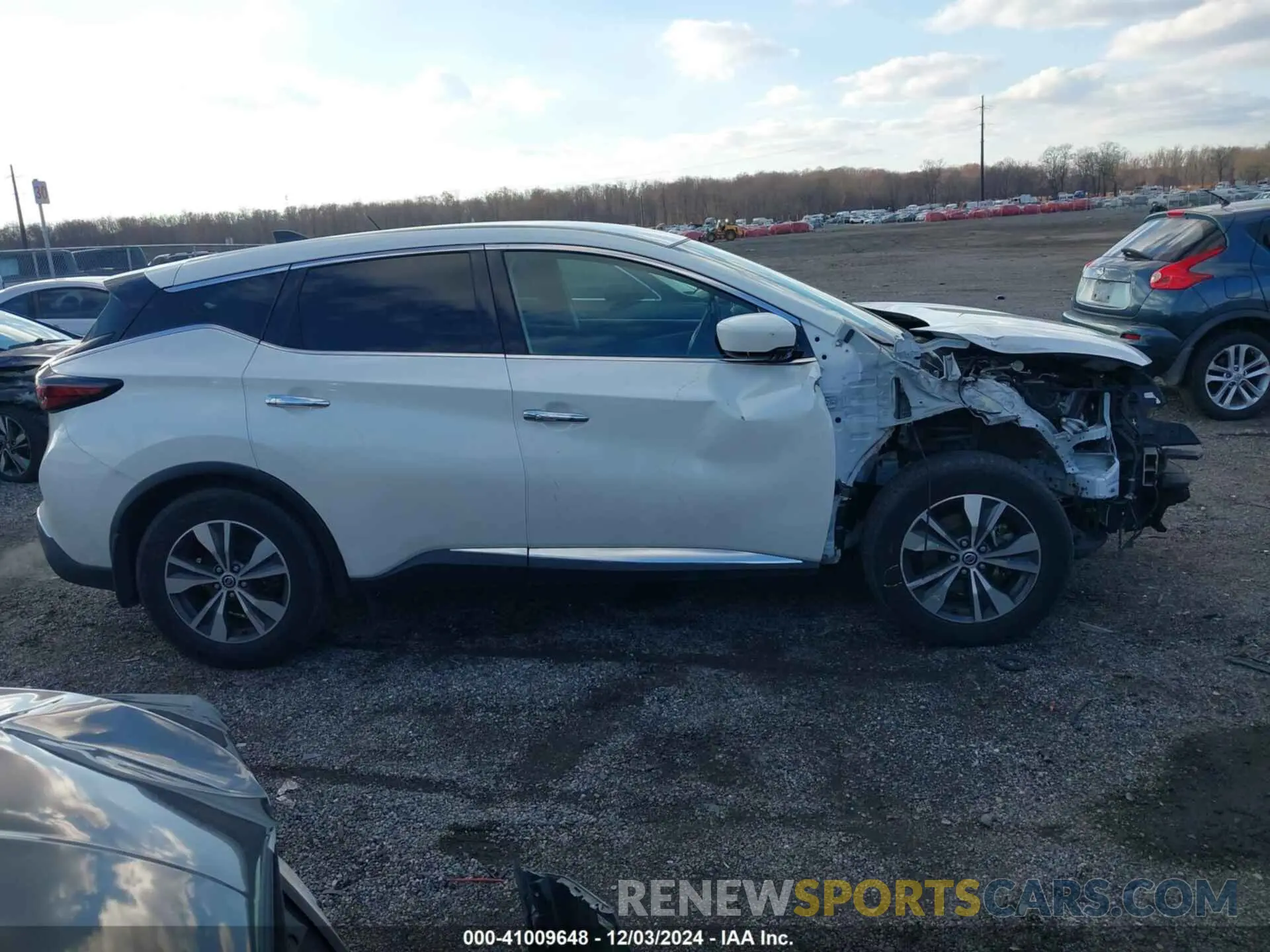 13 Photograph of a damaged car 5N1AZ2ASXNC123862 NISSAN MURANO 2022