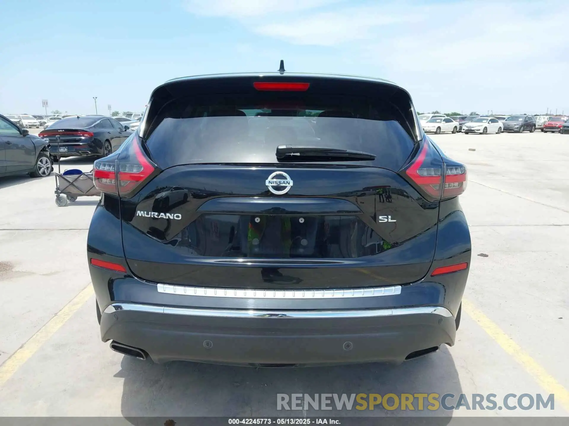 15 Photograph of a damaged car 5N1AZ2CJ4NC116622 NISSAN MURANO 2022