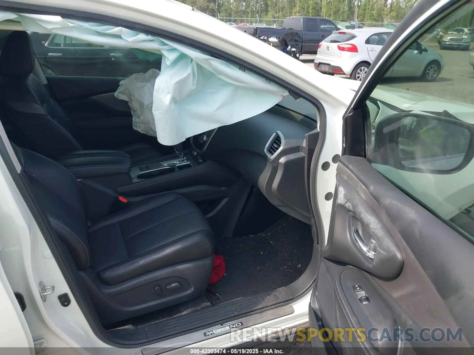 5 Photograph of a damaged car 5N1AZ2CJ7NC115996 NISSAN MURANO 2022