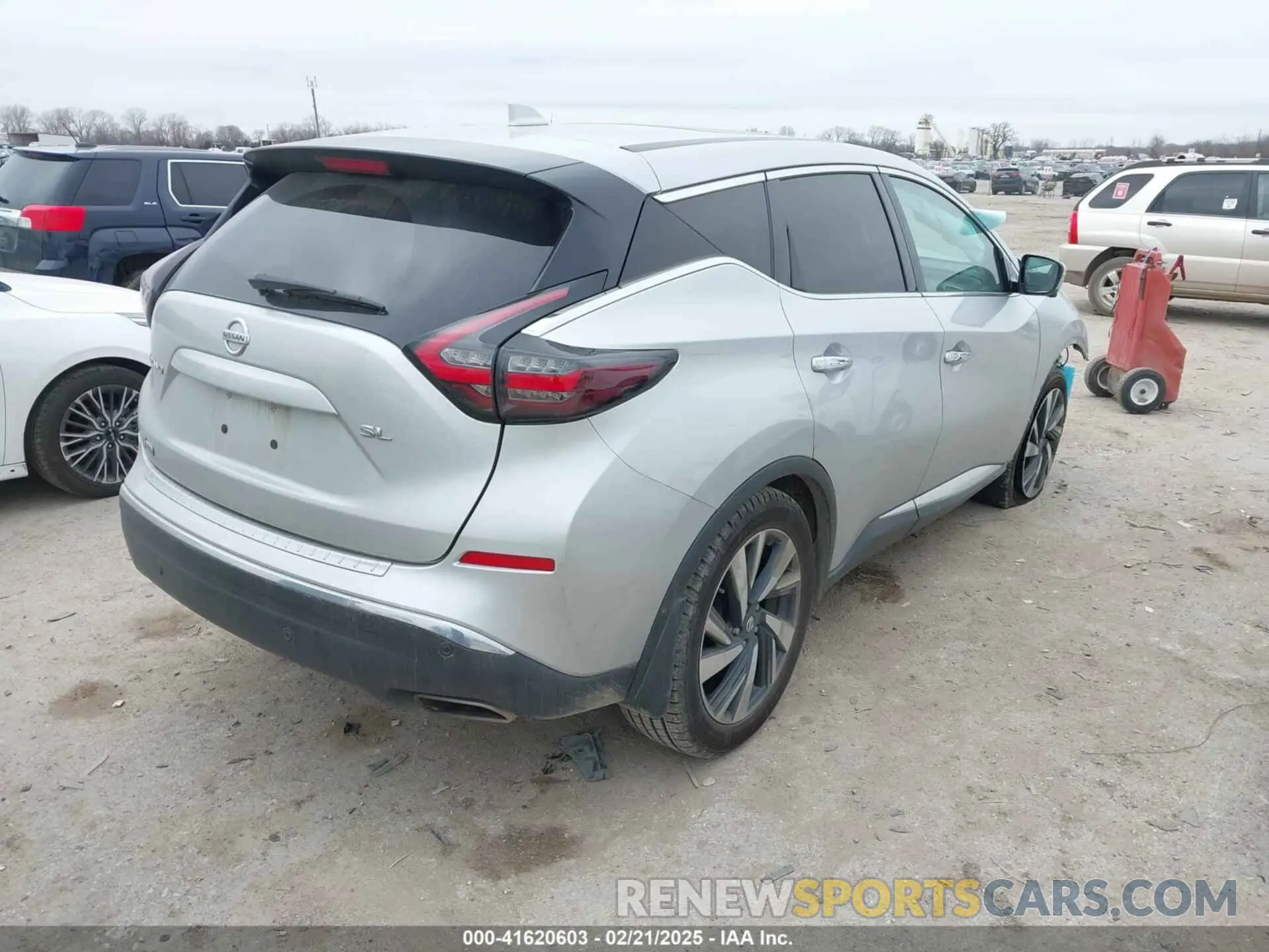 4 Photograph of a damaged car 5N1AZ2CJXNC108573 NISSAN MURANO 2022