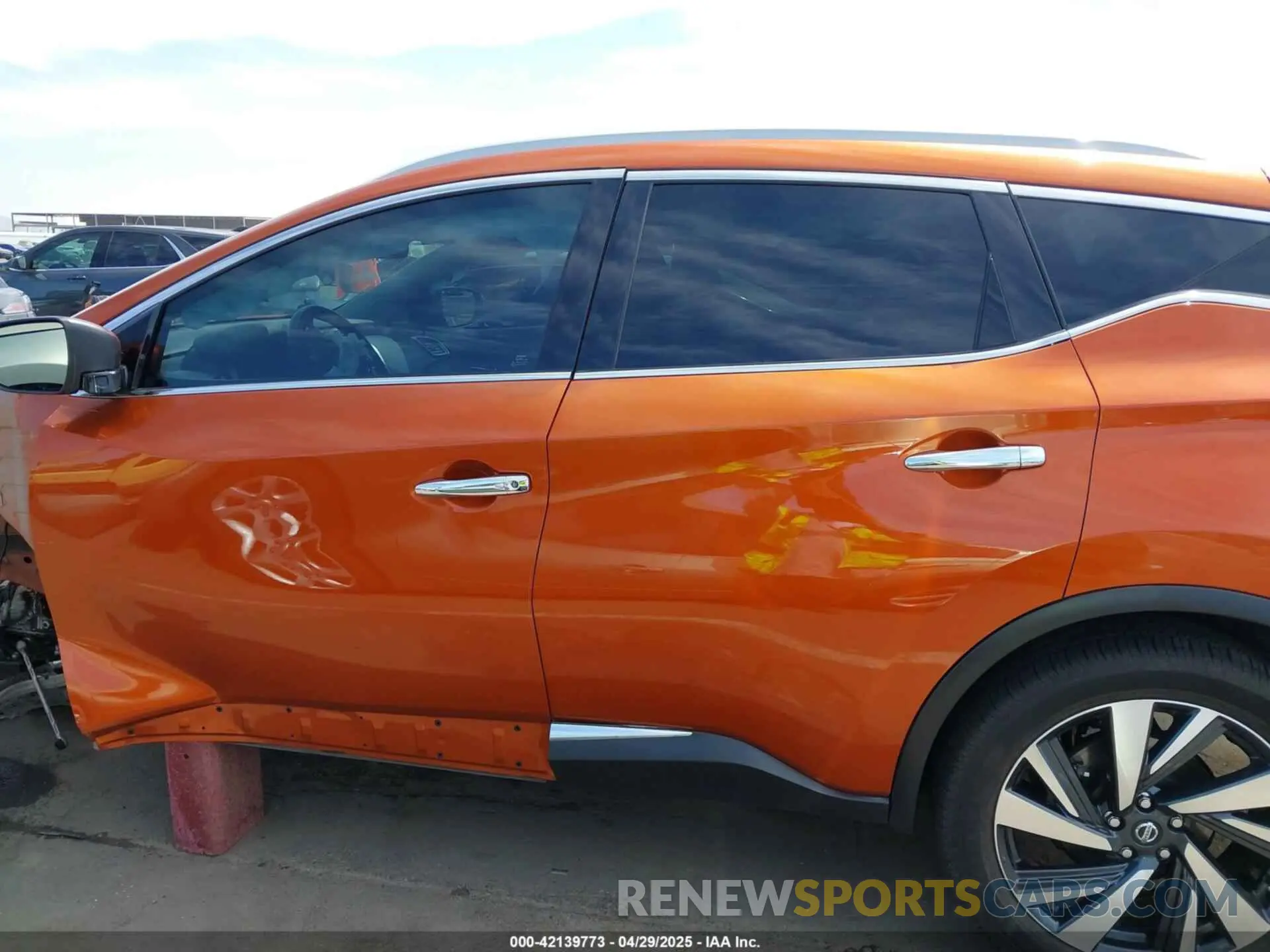 14 Photograph of a damaged car 5N1AZ2CJXNC110534 NISSAN MURANO 2022