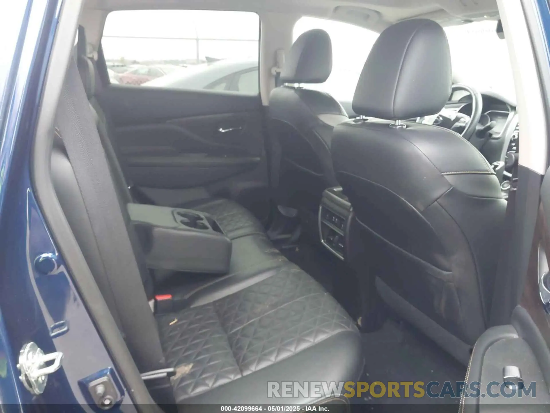 8 Photograph of a damaged car 5N1AZ2DS1NC125303 NISSAN MURANO 2022