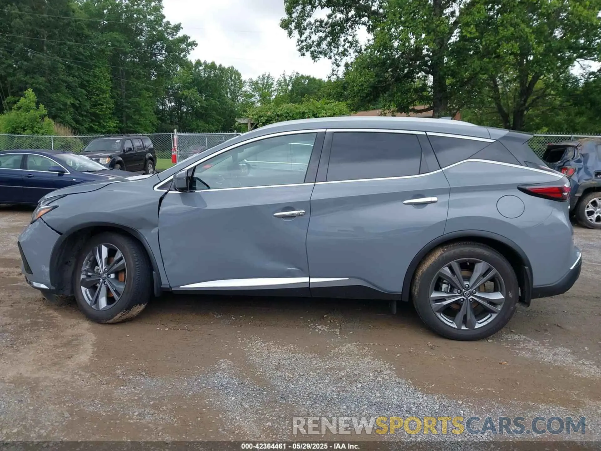 14 Photograph of a damaged car 5N1AZ2DS2NC125679 NISSAN MURANO 2022