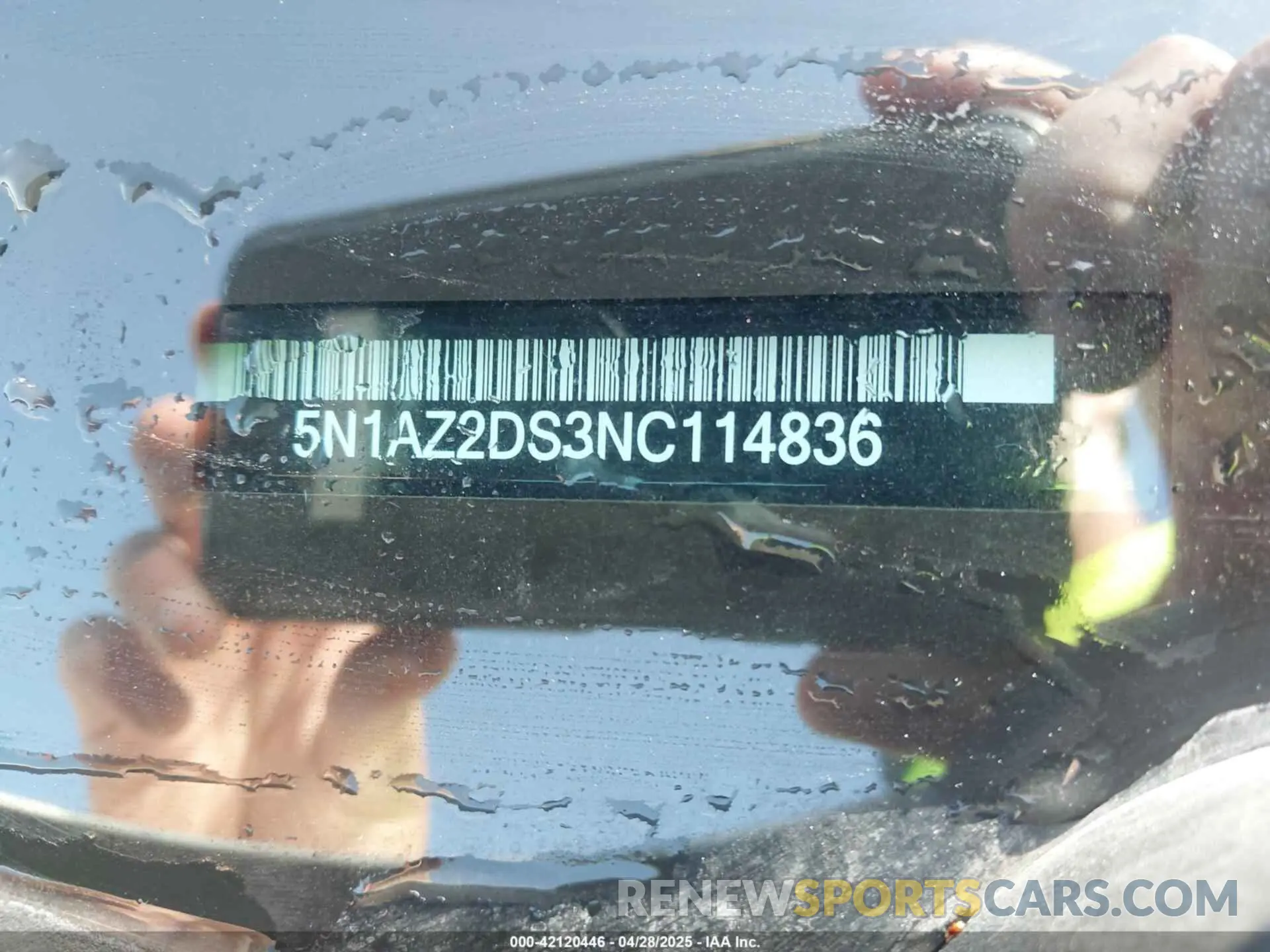 9 Photograph of a damaged car 5N1AZ2DS3NC114836 NISSAN MURANO 2022