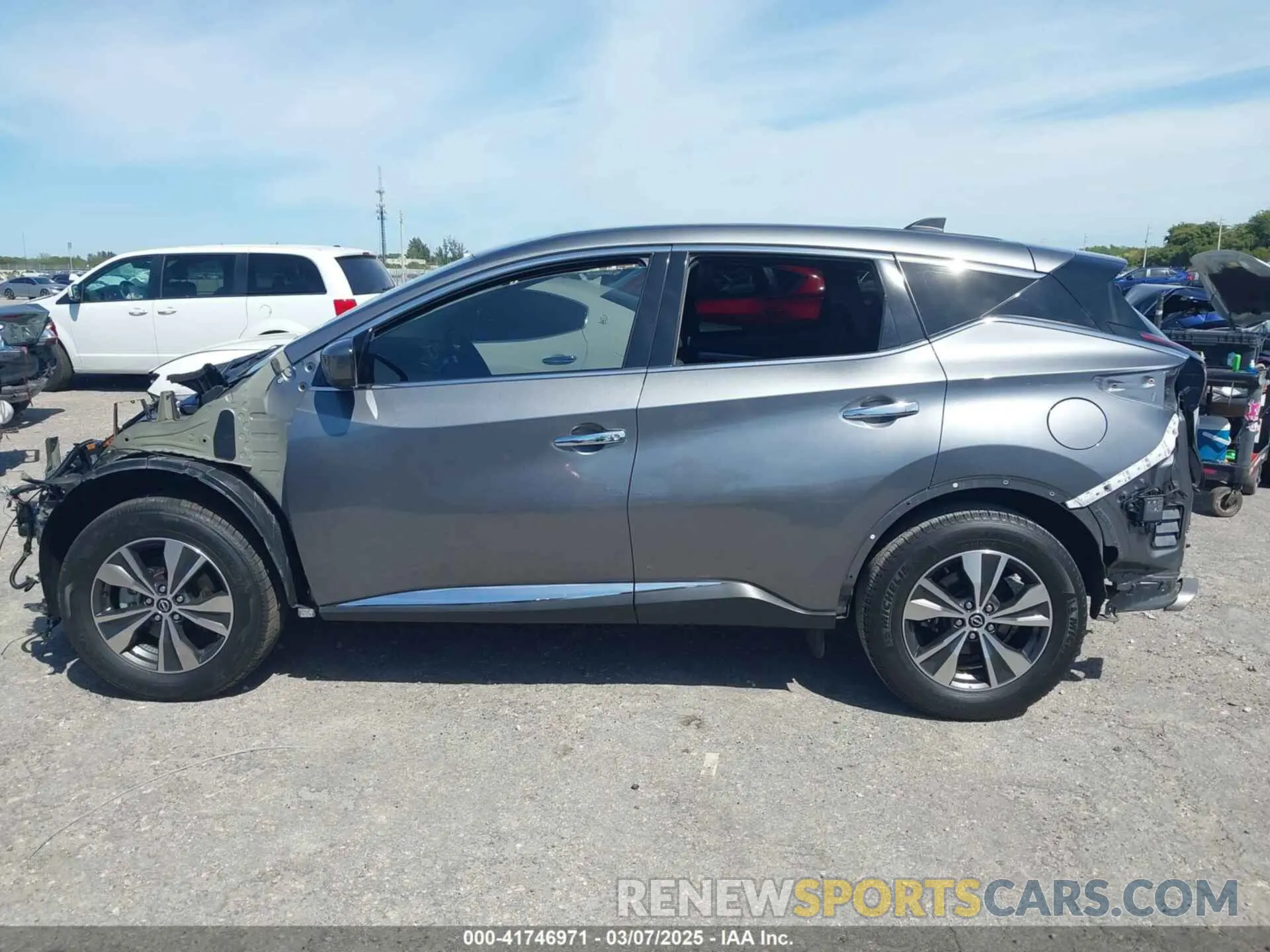 13 Photograph of a damaged car 5N1AZ2AJ3PC137693 NISSAN MURANO 2023