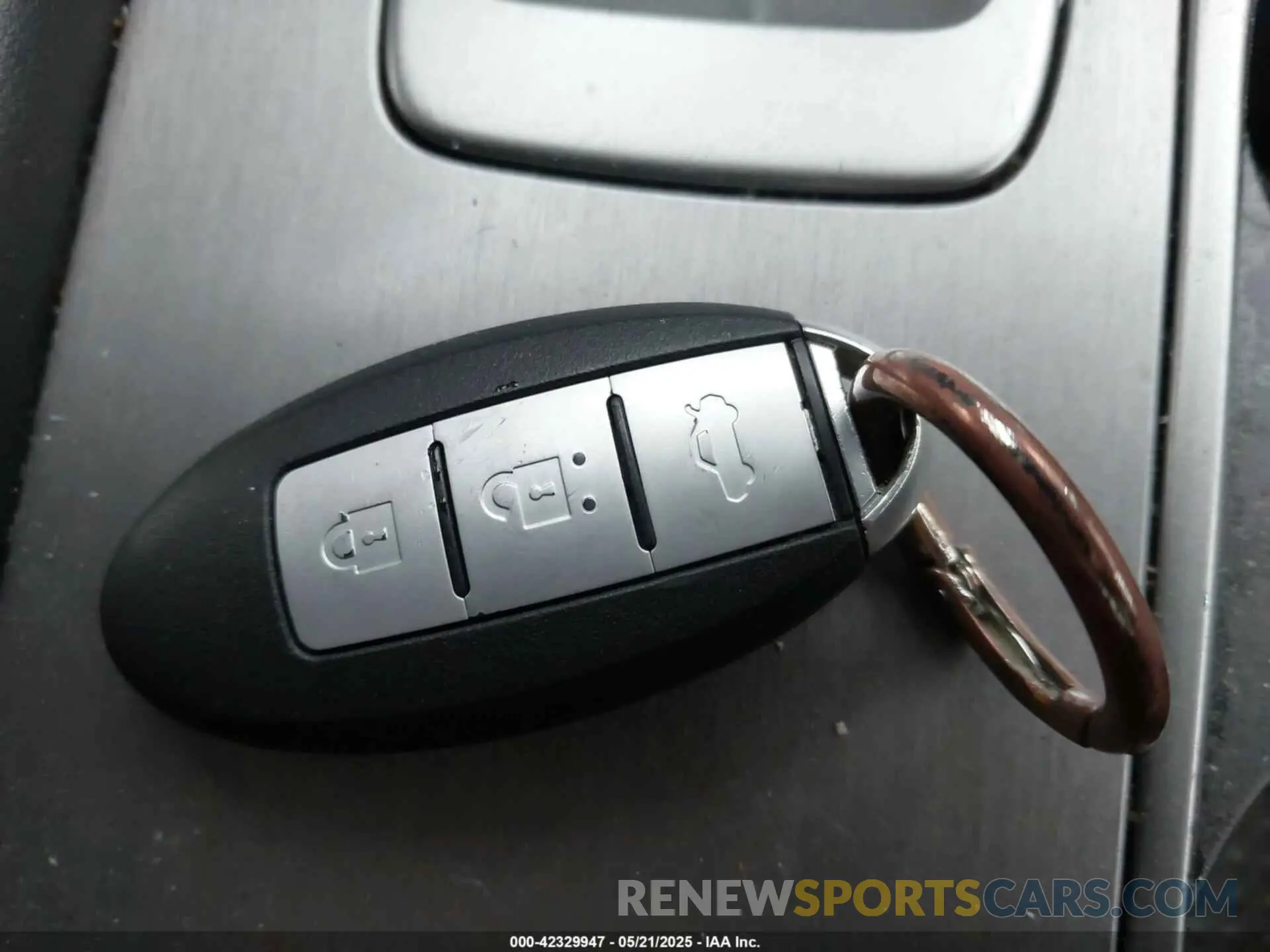 11 Photograph of a damaged car 5N1AZ2AJ7PC115700 NISSAN MURANO 2023