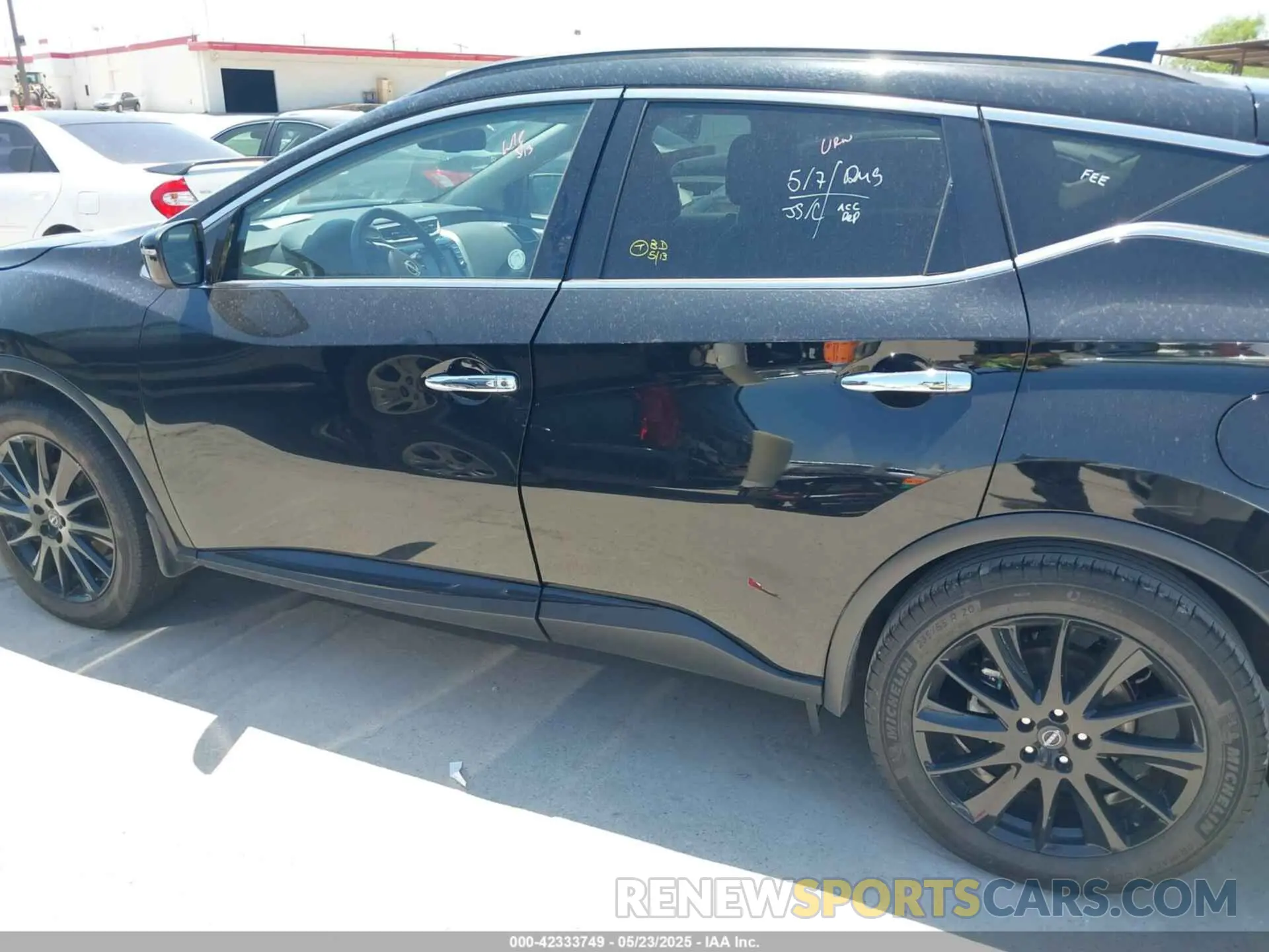 14 Photograph of a damaged car 5N1AZ2BJ4PC126846 NISSAN MURANO 2023