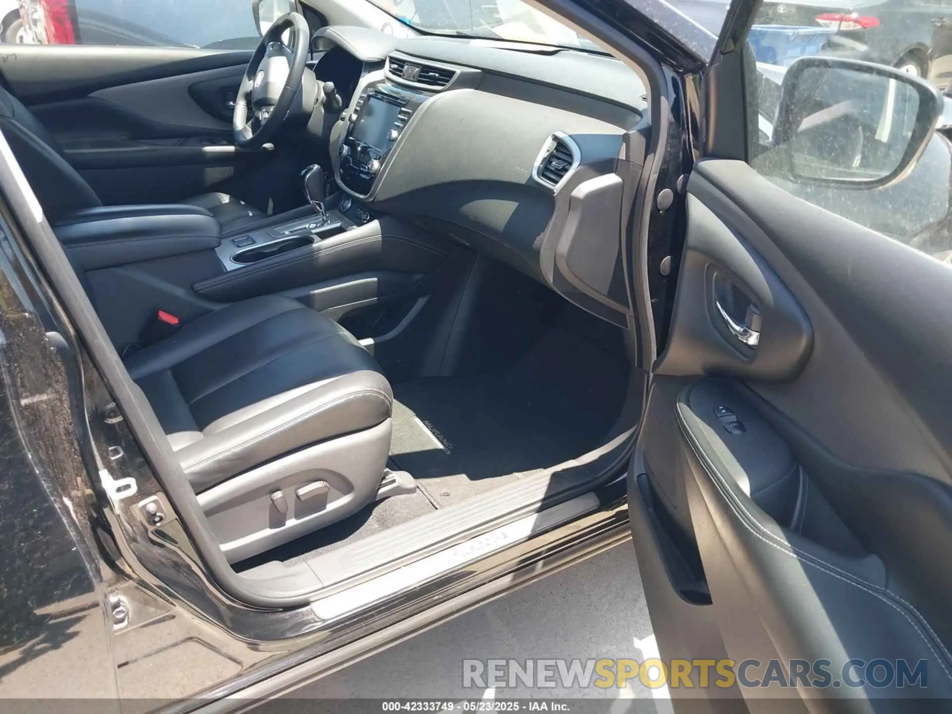 5 Photograph of a damaged car 5N1AZ2BJ4PC126846 NISSAN MURANO 2023