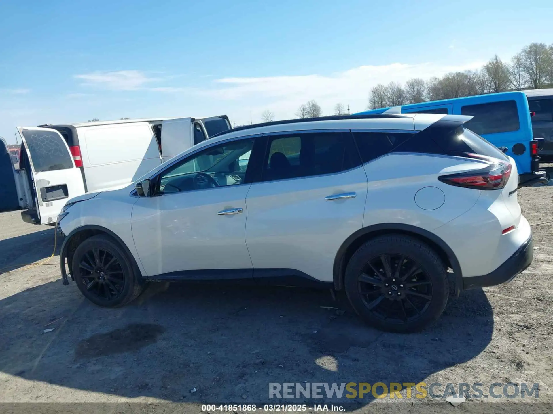 15 Photograph of a damaged car 5N1AZ2BJXPC105841 NISSAN MURANO 2023