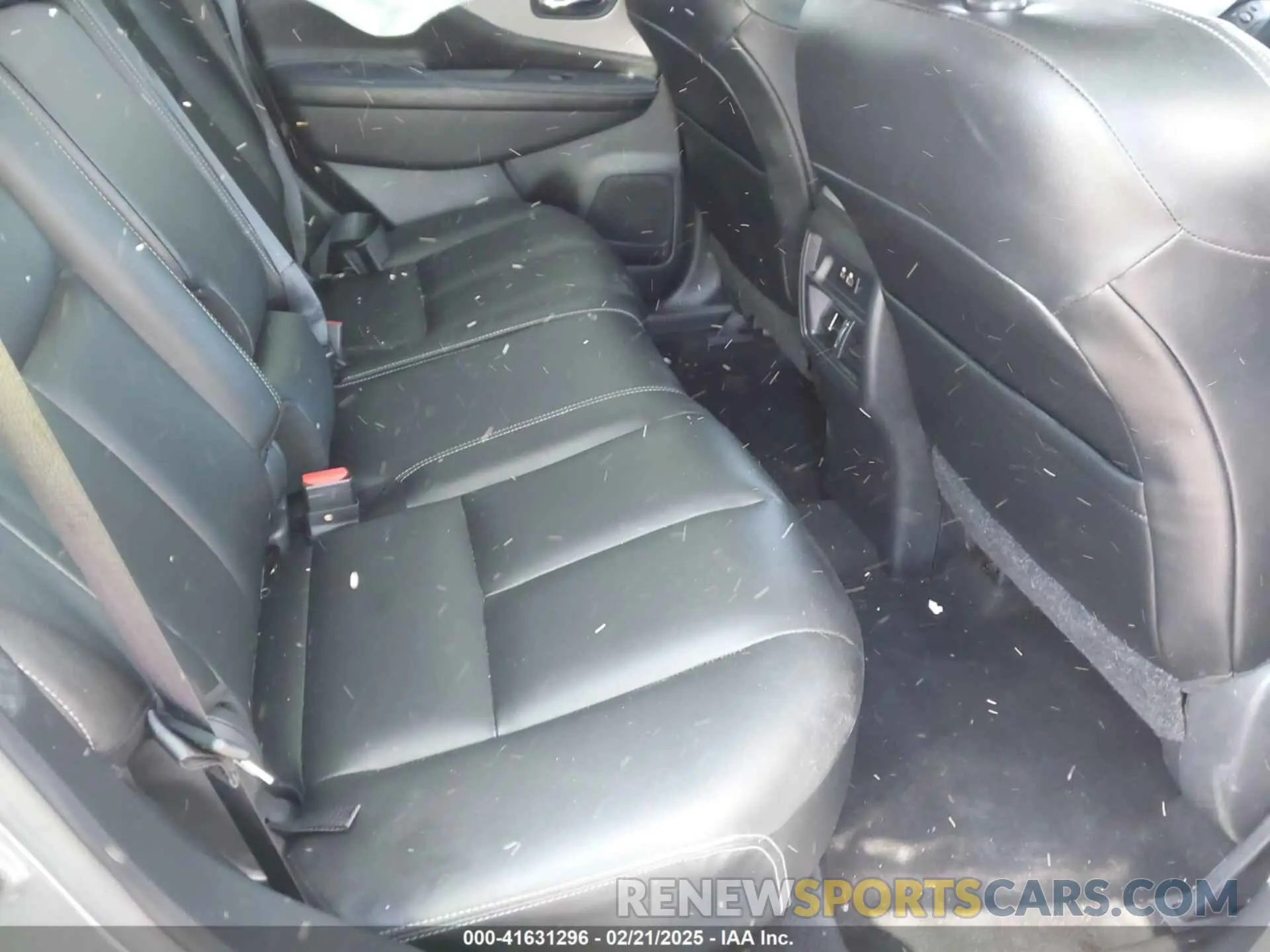 8 Photograph of a damaged car 5N1AZ2BS7PC123187 NISSAN MURANO 2023