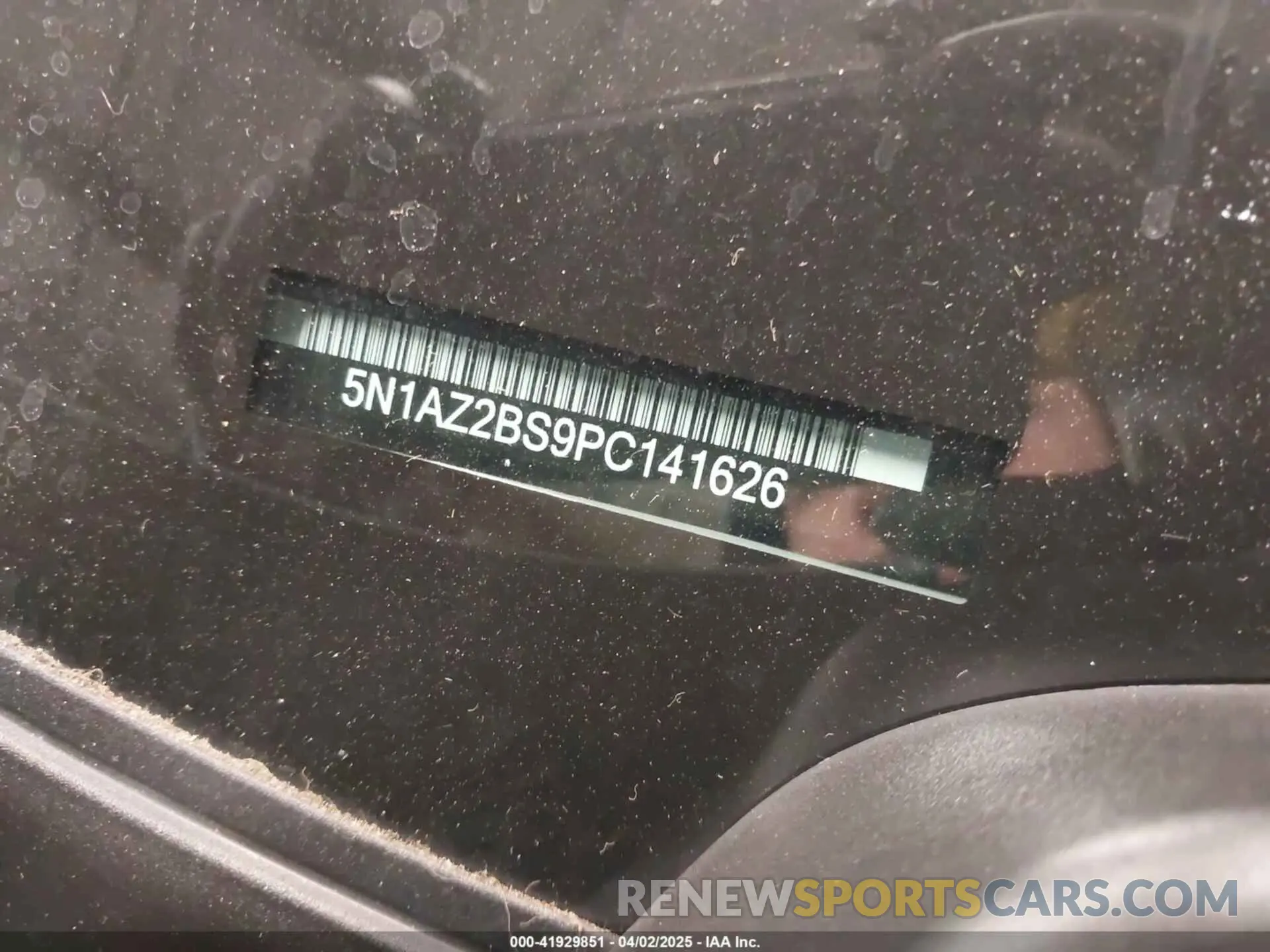 17 Photograph of a damaged car 5N1AZ2BS9PC141626 NISSAN MURANO 2023