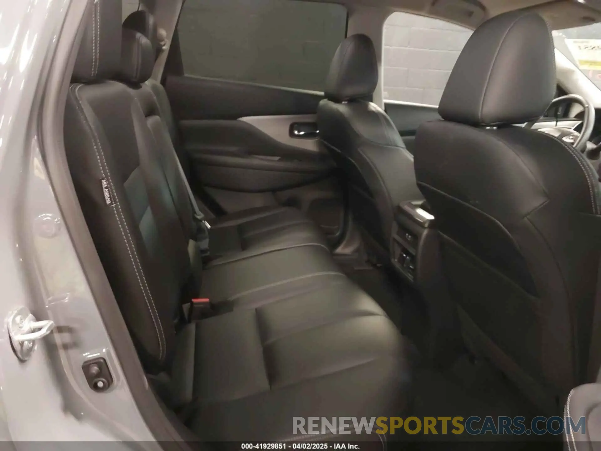 8 Photograph of a damaged car 5N1AZ2BS9PC141626 NISSAN MURANO 2023