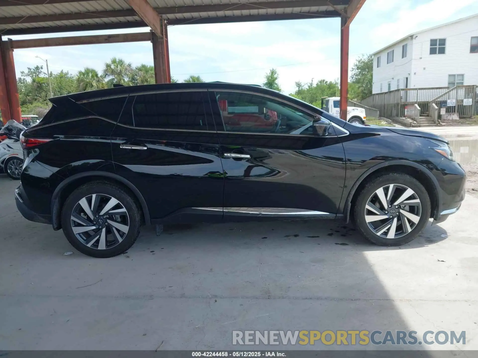 13 Photograph of a damaged car 5N1AZ2CJ2PC142607 NISSAN MURANO 2023