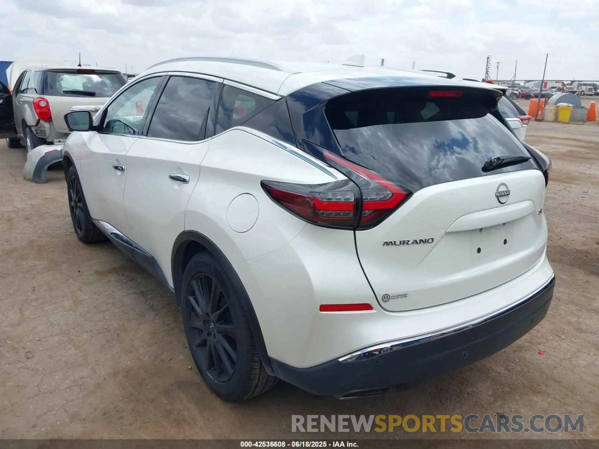 3 Photograph of a damaged car 5N1AZ2CJ4PC122679 NISSAN MURANO 2023