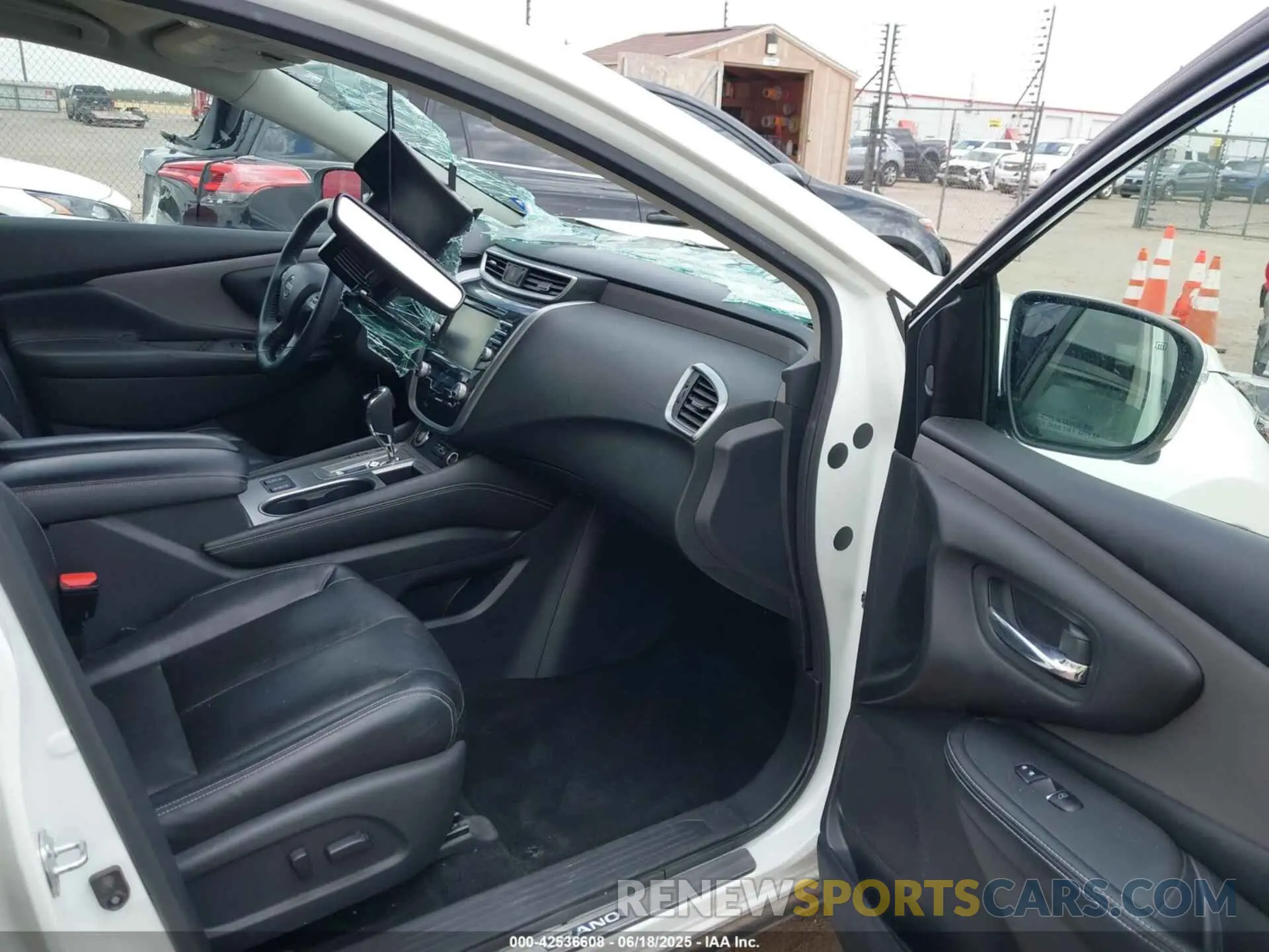 5 Photograph of a damaged car 5N1AZ2CJ4PC122679 NISSAN MURANO 2023