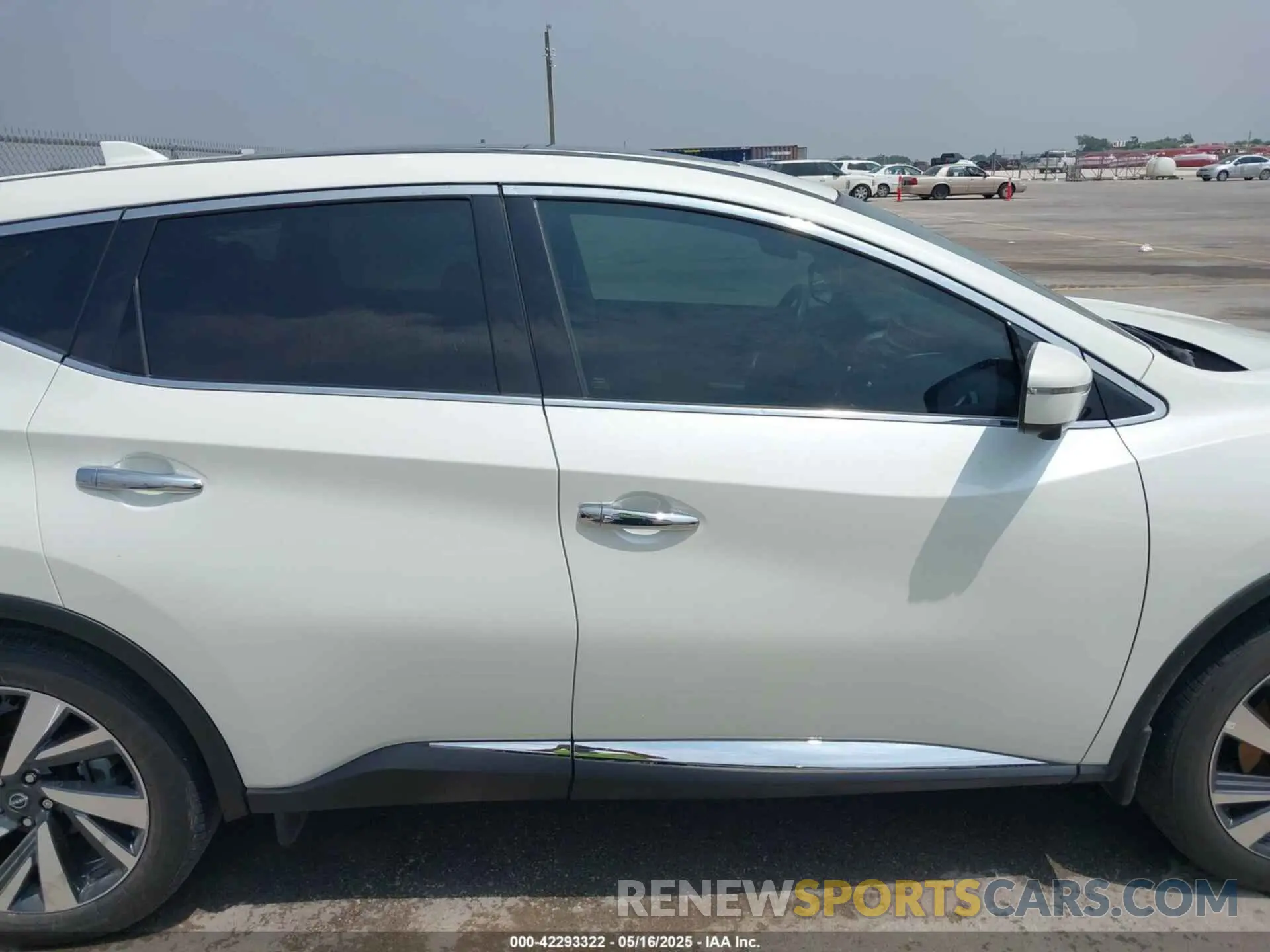 13 Photograph of a damaged car 5N1AZ2CJ9PC120099 NISSAN MURANO 2023