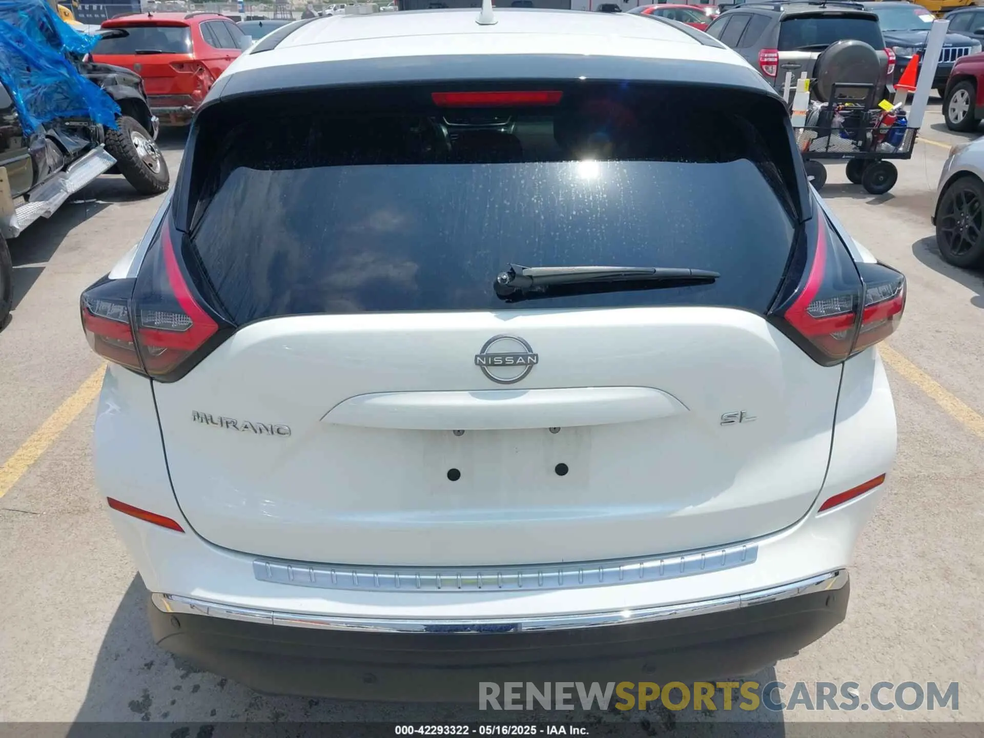 16 Photograph of a damaged car 5N1AZ2CJ9PC120099 NISSAN MURANO 2023