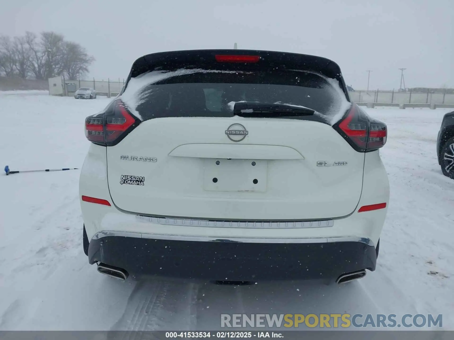 17 Photograph of a damaged car 5N1AZ2CS8PC104422 NISSAN MURANO 2023