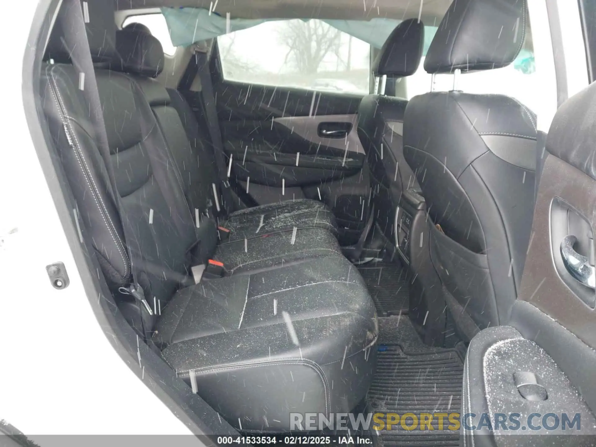 8 Photograph of a damaged car 5N1AZ2CS8PC104422 NISSAN MURANO 2023