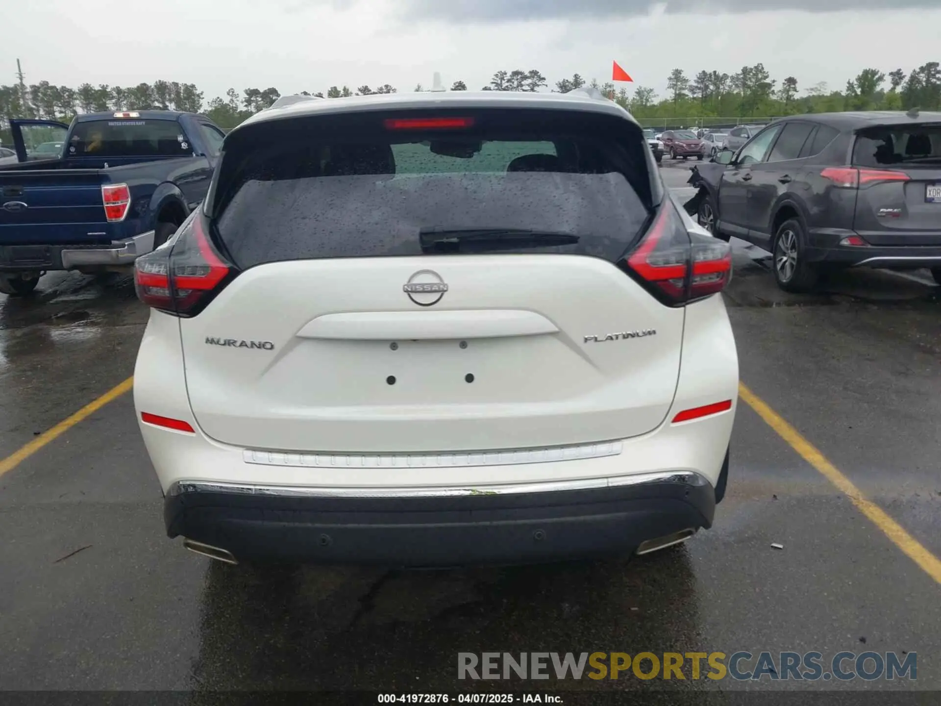 16 Photograph of a damaged car 5N1AZ2DJ9PC115757 NISSAN MURANO 2023