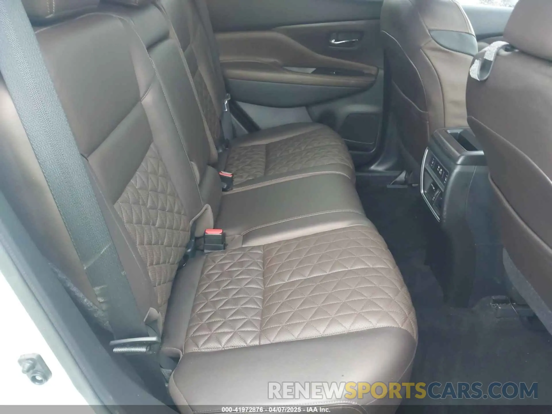 8 Photograph of a damaged car 5N1AZ2DJ9PC115757 NISSAN MURANO 2023
