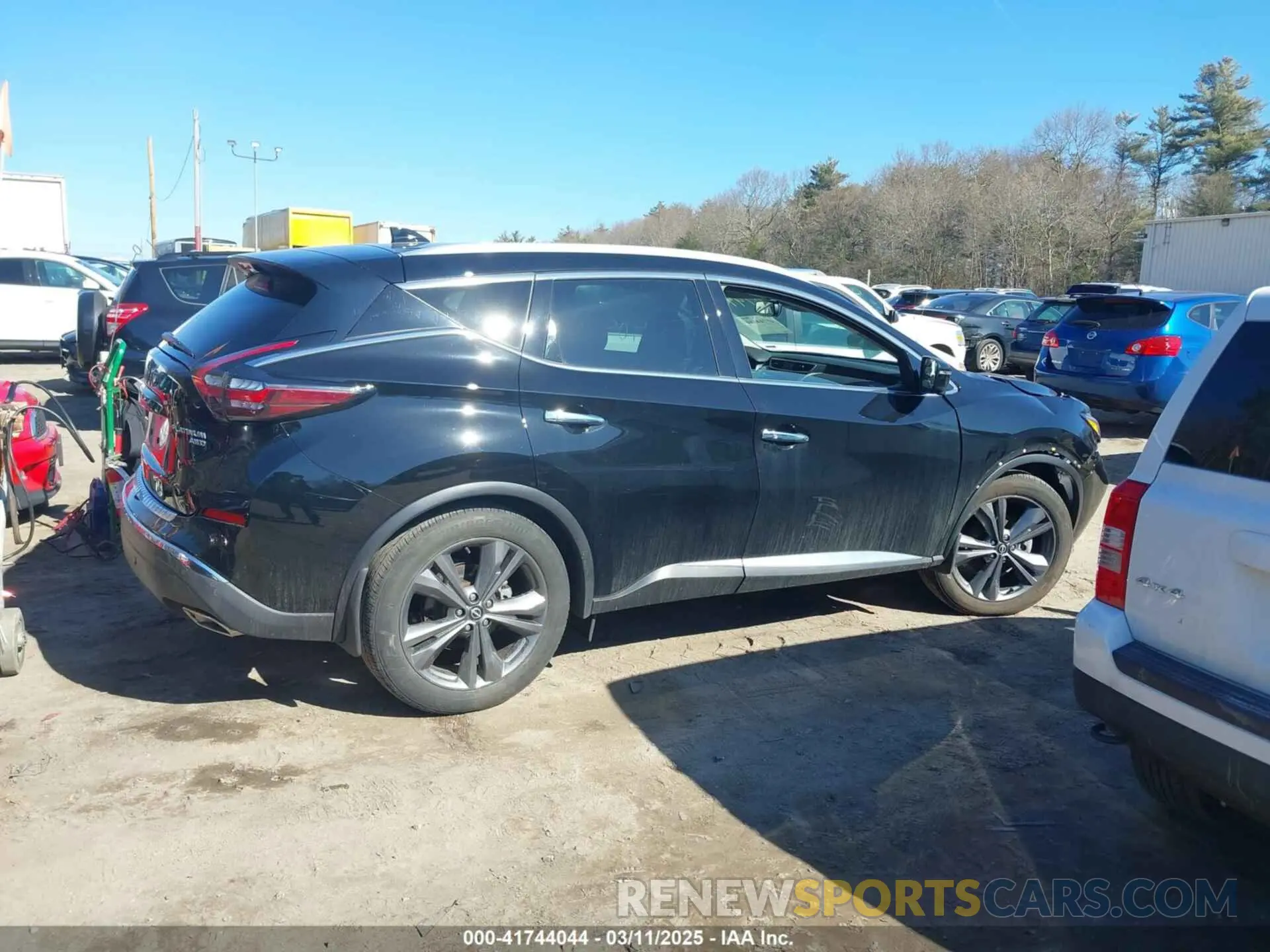 13 Photograph of a damaged car 5N1AZ2DS4PC102990 NISSAN MURANO 2023