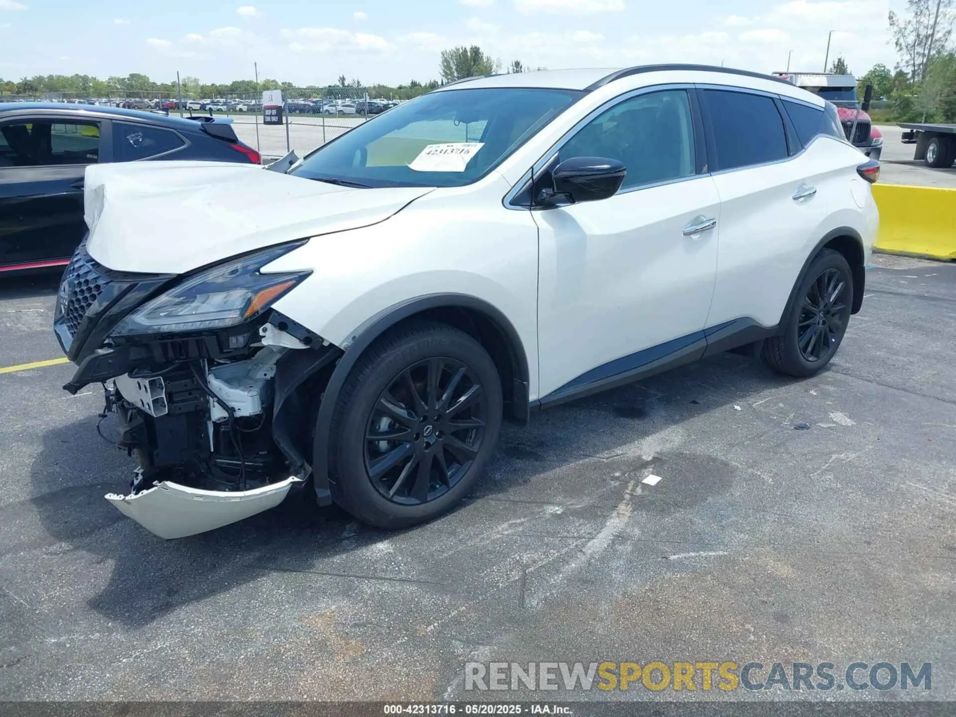 2 Photograph of a damaged car 5N1AZ2BS5RC111297 NISSAN MURANO 2024