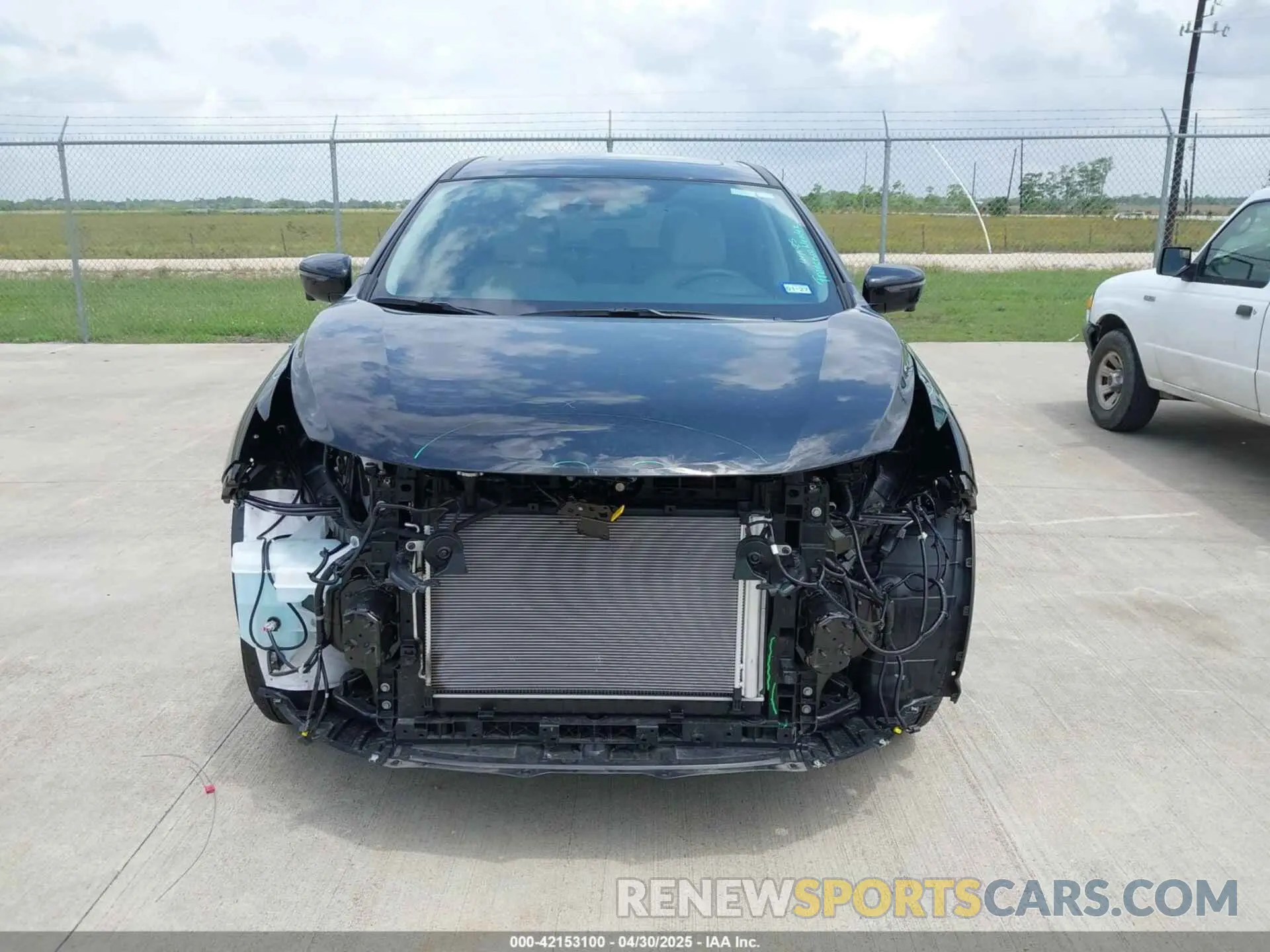 13 Photograph of a damaged car 5N1AZ2CJ7RC126678 NISSAN MURANO 2024