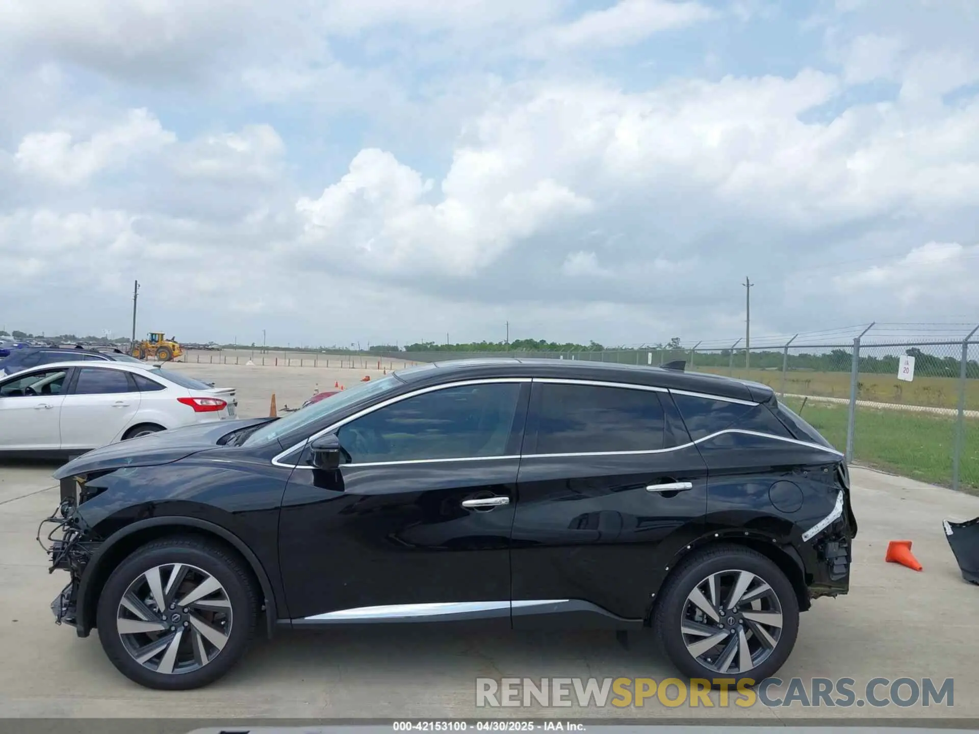15 Photograph of a damaged car 5N1AZ2CJ7RC126678 NISSAN MURANO 2024