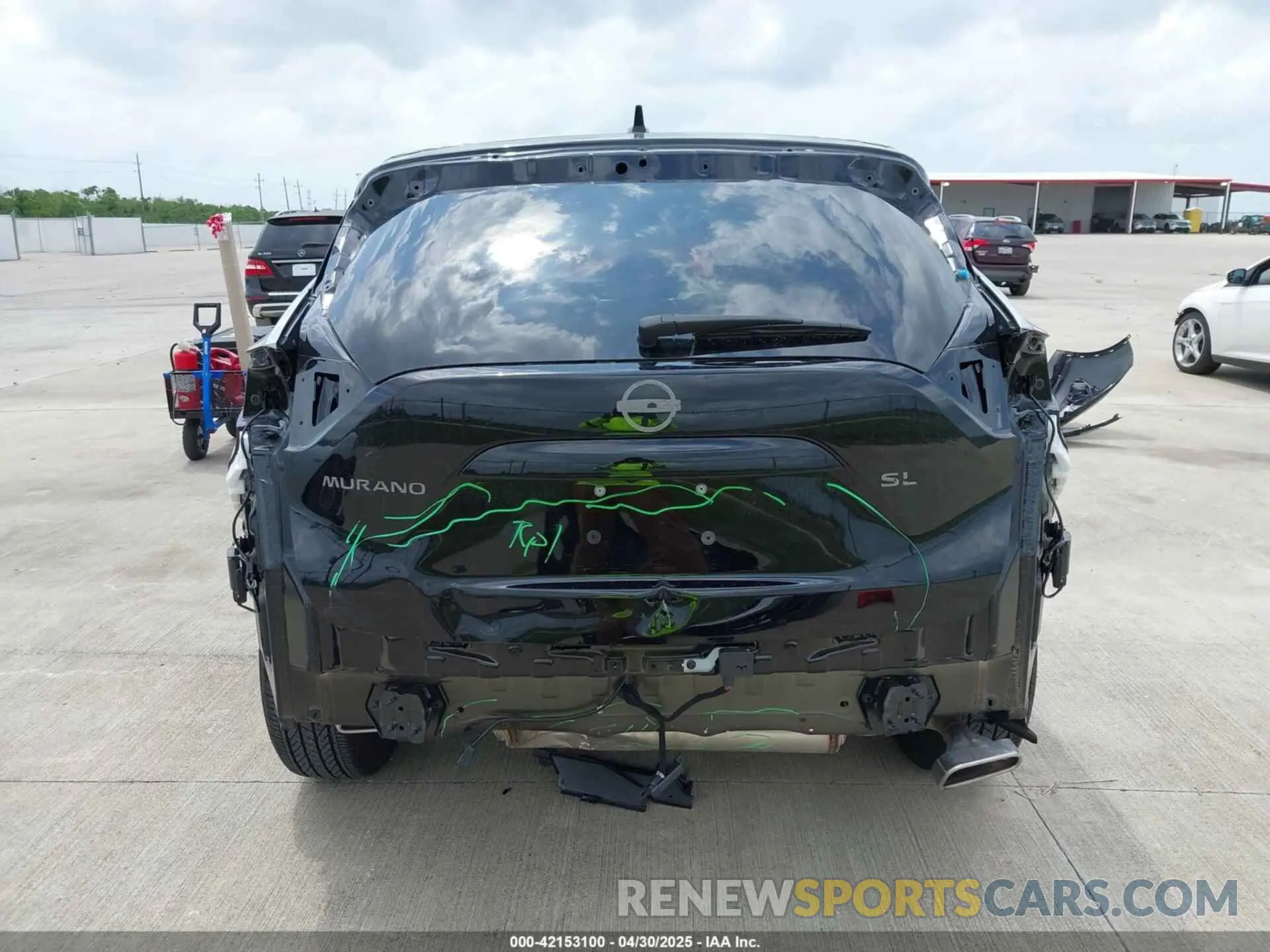 17 Photograph of a damaged car 5N1AZ2CJ7RC126678 NISSAN MURANO 2024