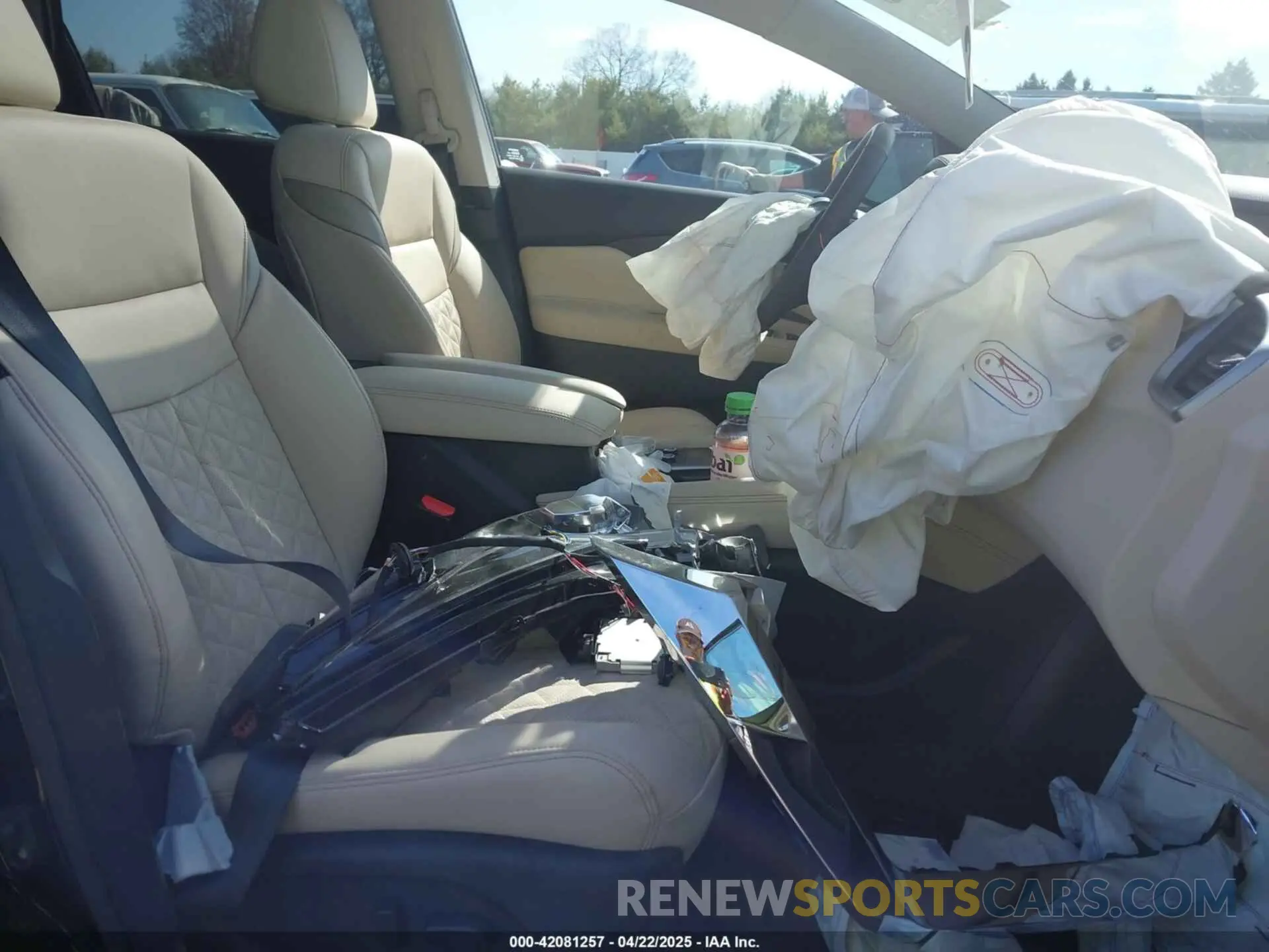 5 Photograph of a damaged car 5N1AZ2DS0RC114296 NISSAN MURANO 2024