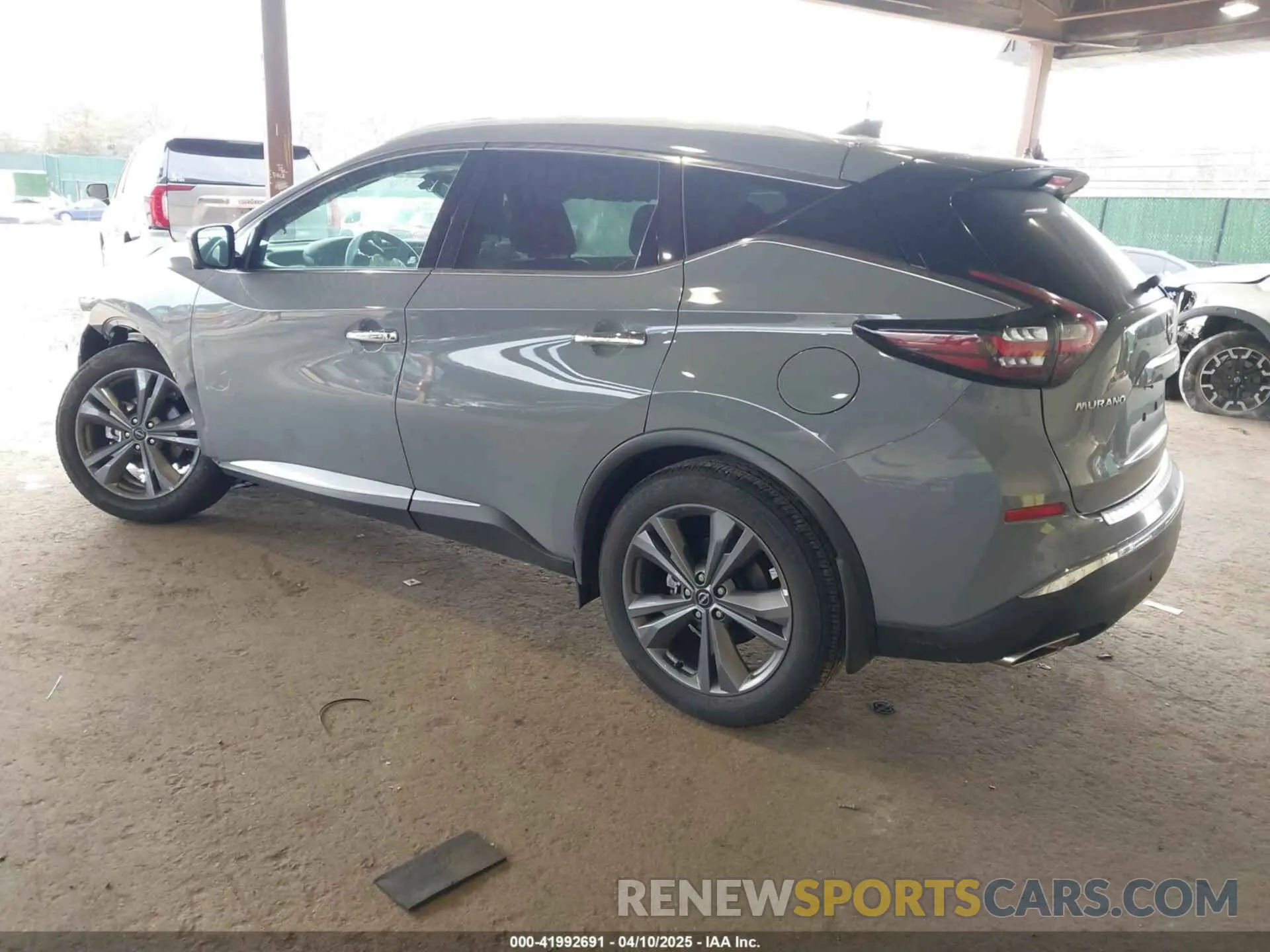 3 Photograph of a damaged car 5N1AZ2DS4RC104967 NISSAN MURANO 2024