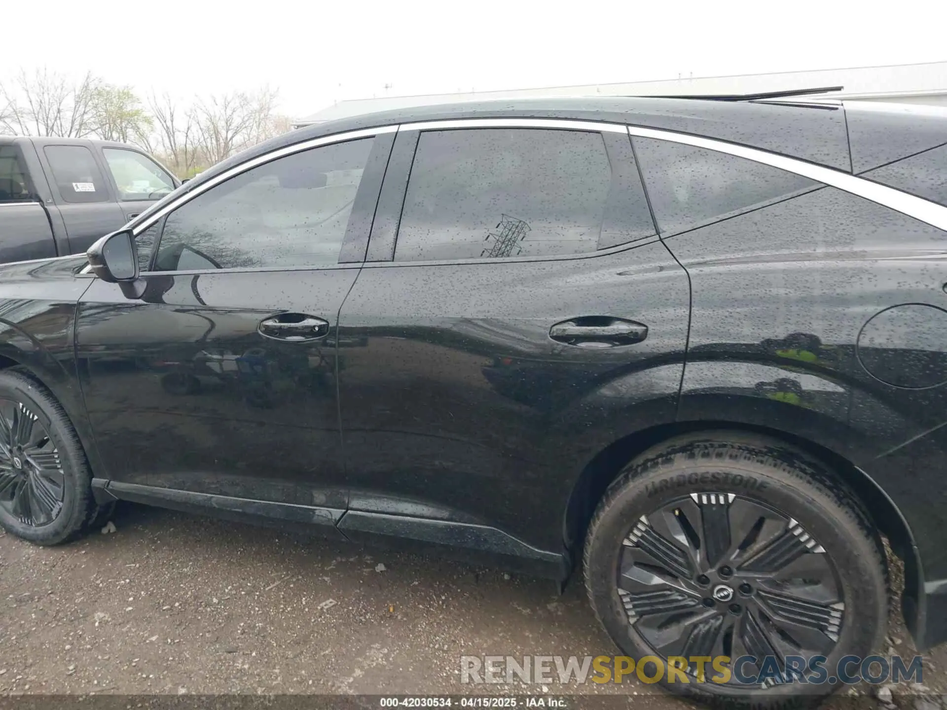 14 Photograph of a damaged car 5N1AZ3DT0SC104033 NISSAN MURANO 2025