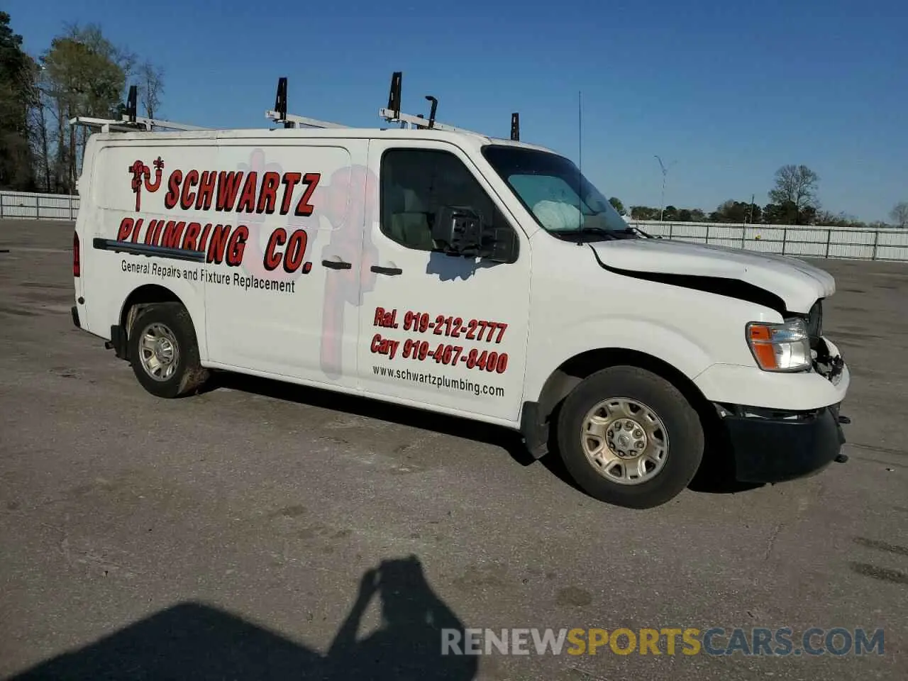 4 Photograph of a damaged car 1N6AF0KY4KN801510 NISSAN NV 2019