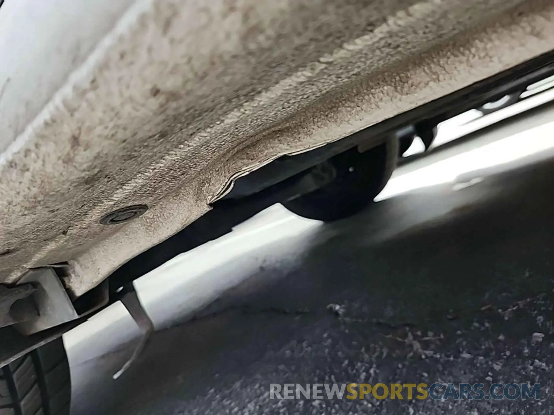 11 Photograph of a damaged car 1N6BF0KY8KN806052 NISSAN NV 2019